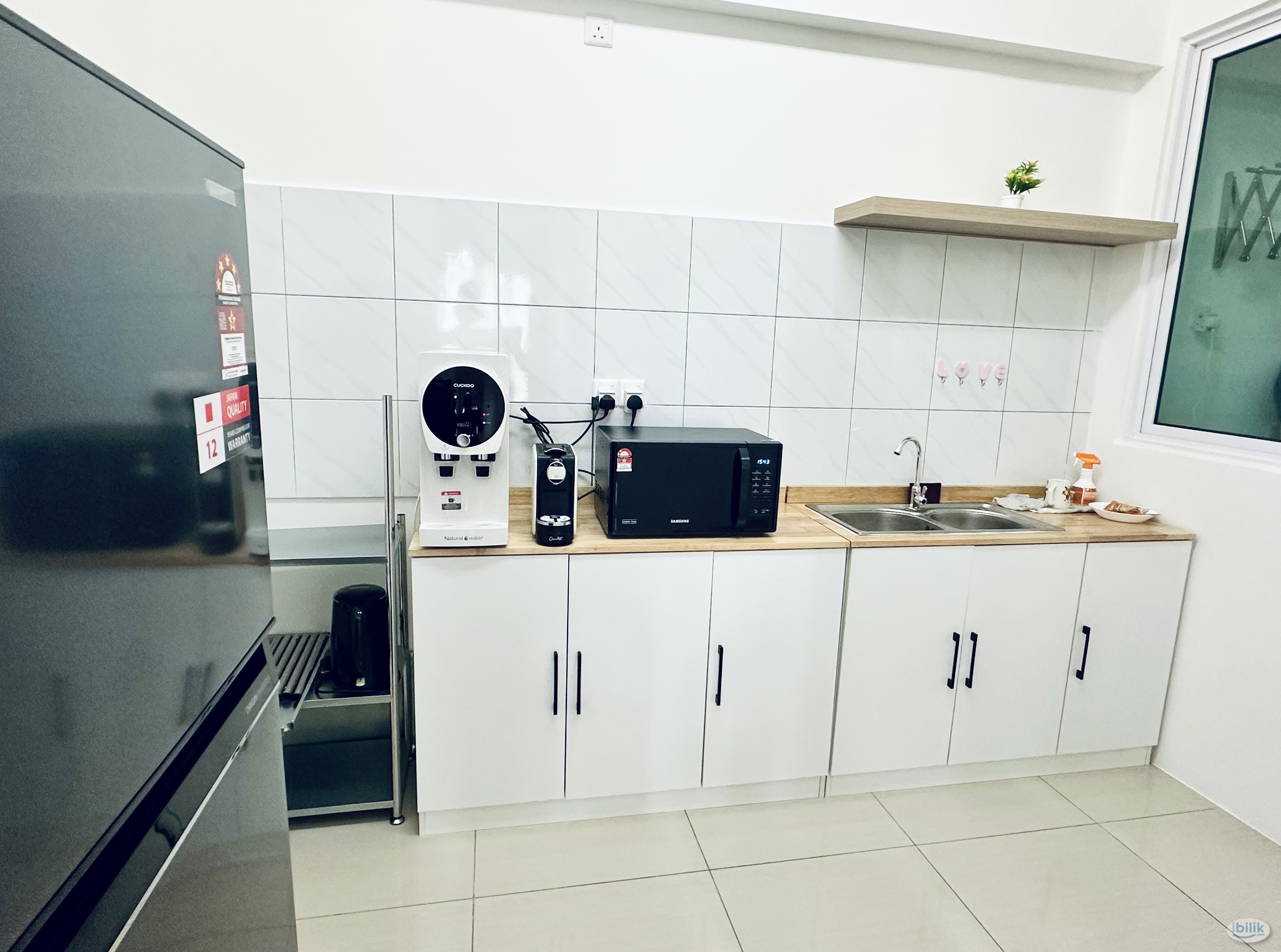 Middle Room at Gelugor, Penang - Image 4