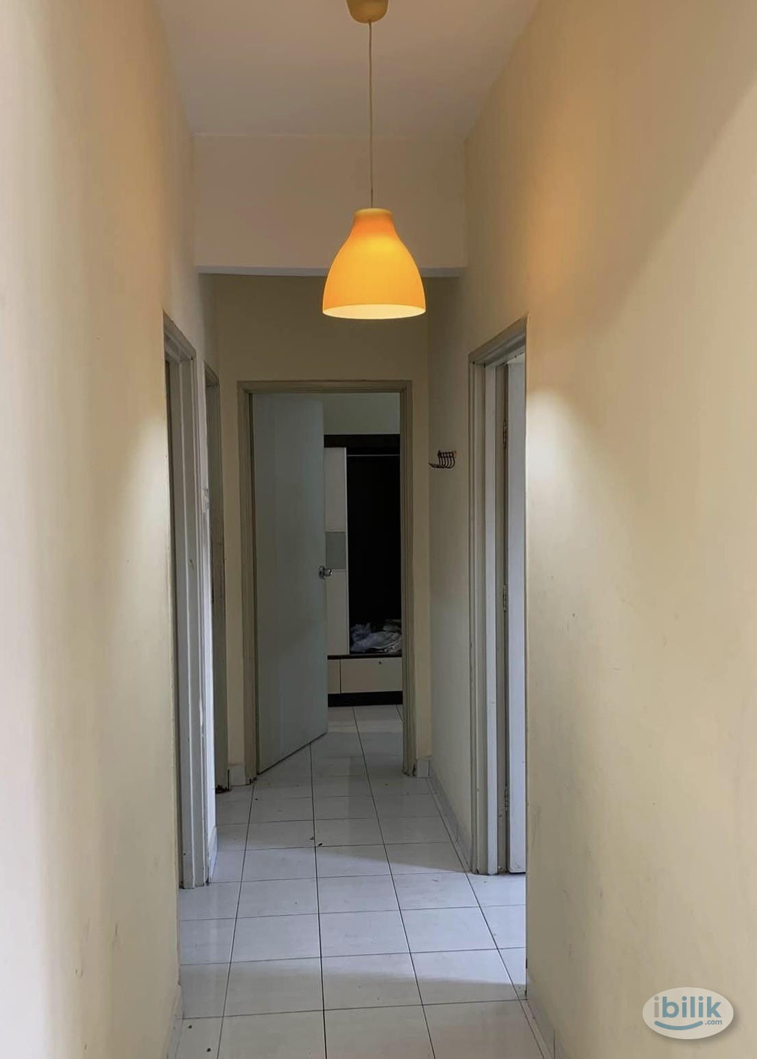 Single Room at Serdang Skyvillas, Seri Kembangan - Image 4