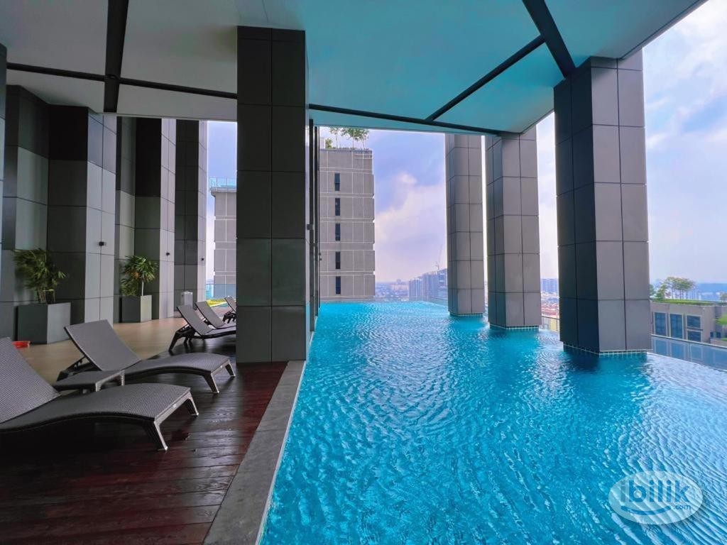 Room For Rent @ Icon City PJ near Taylor, Sunway with attached bath, Fully Furnished, FREE WIFI + Parking. - Image 4
