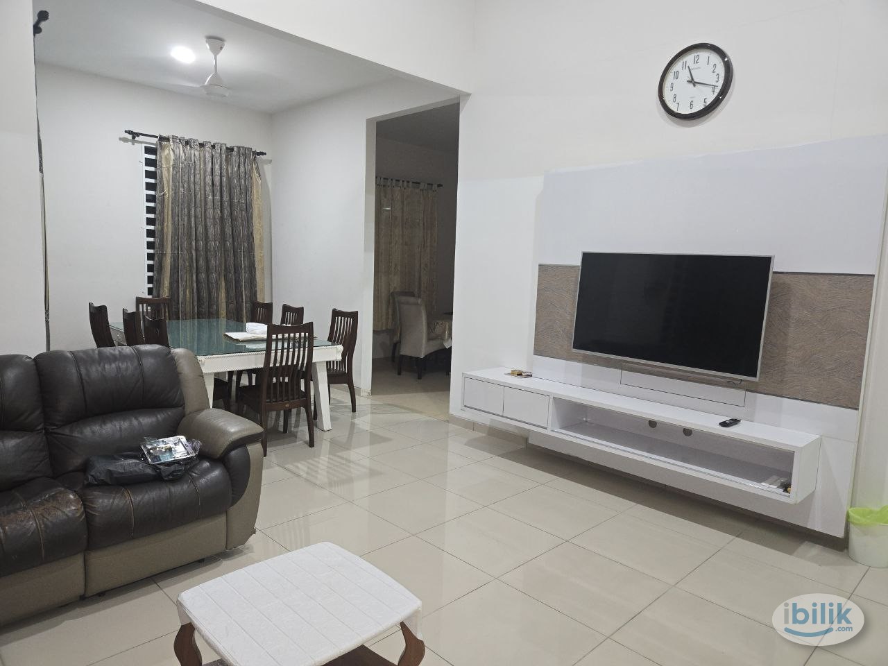 Middle Room at Sungai Petani, Kedah - Image 1