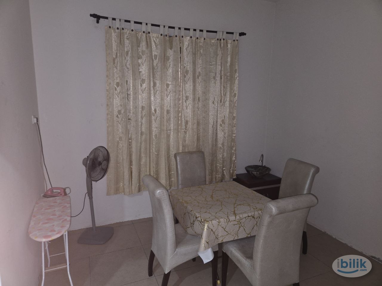 Middle Room at Sungai Petani, Kedah - Image 3