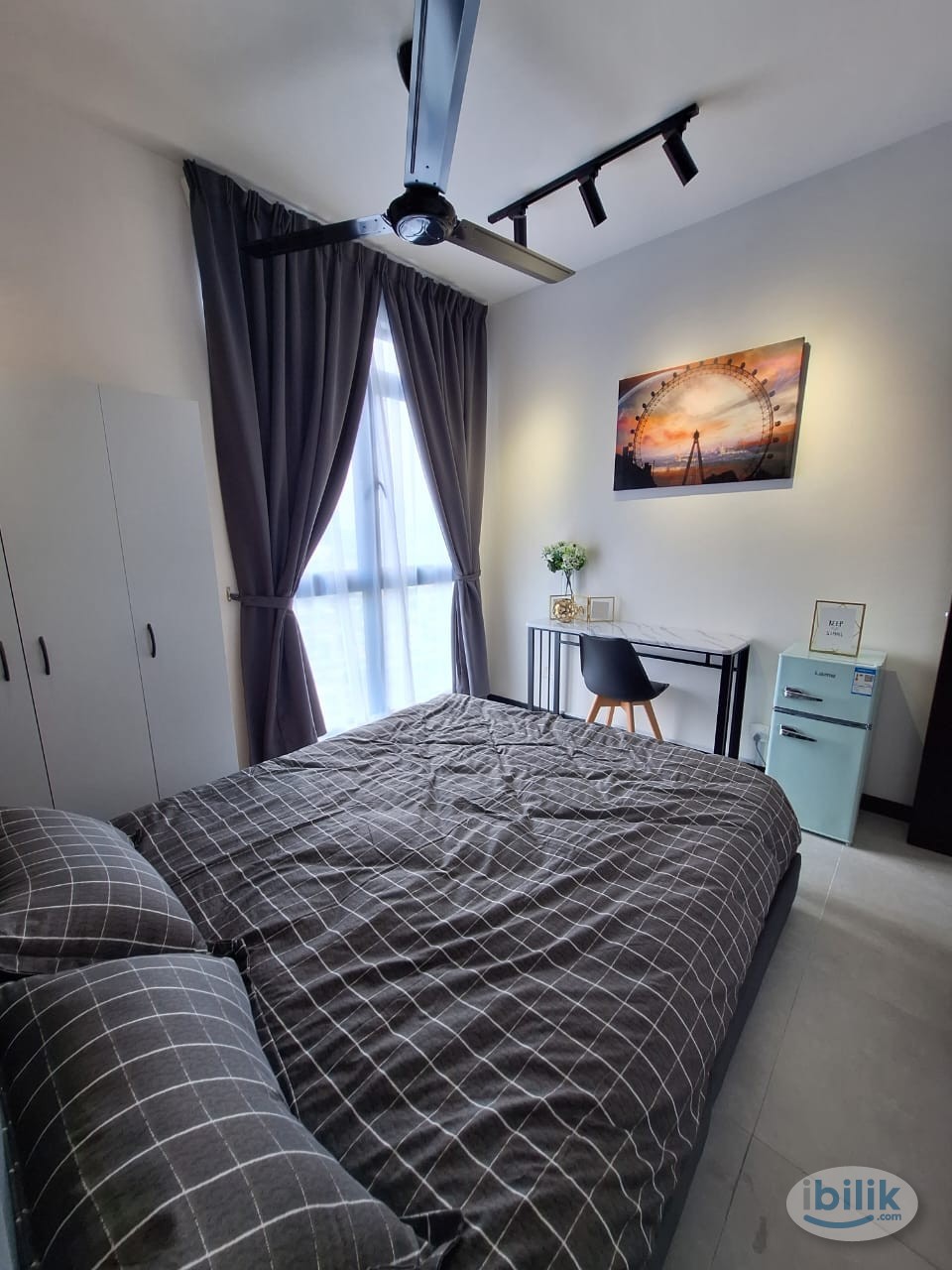 Middle Room at Ampang Hilir, Kuala Lumpur - Image 1