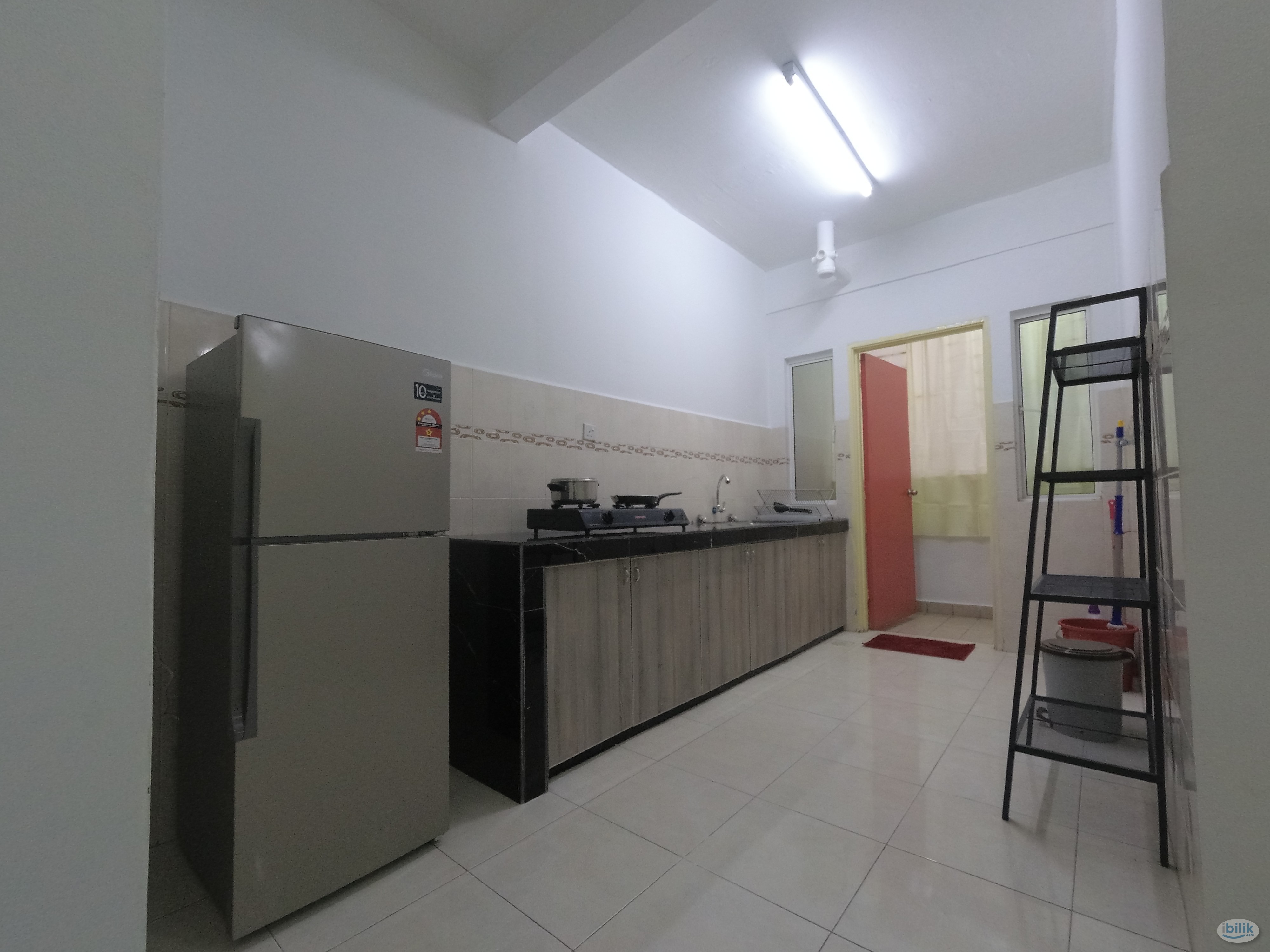 Bilik Private | Girl Muslim | Single Room at Banjaria Court, Batu Caves | Fully Furnised | Sri Gombak - Image 3