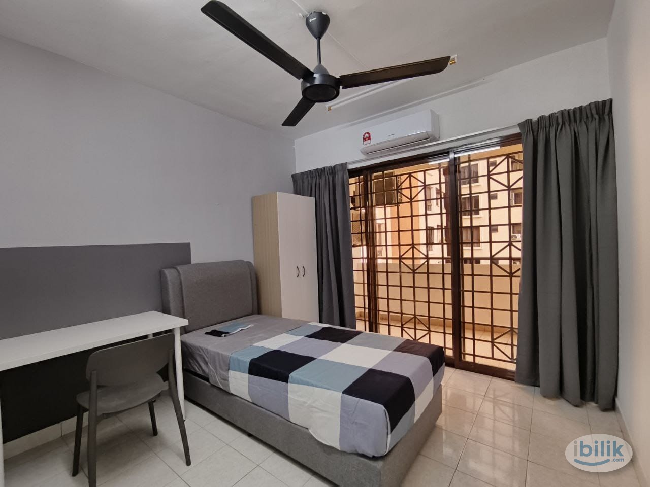 Middle Room at Palm Spring, Kota Damansara - Image 3