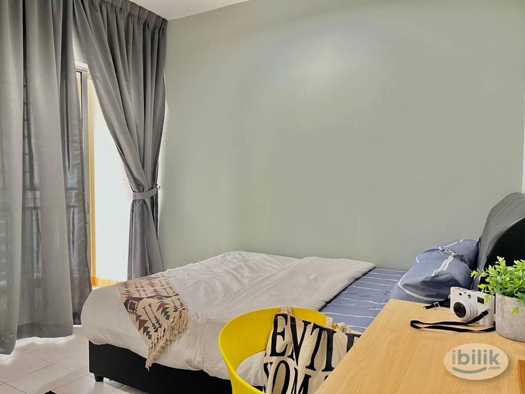 Middle Room at Warisan Cityview, Cheras - Image 1