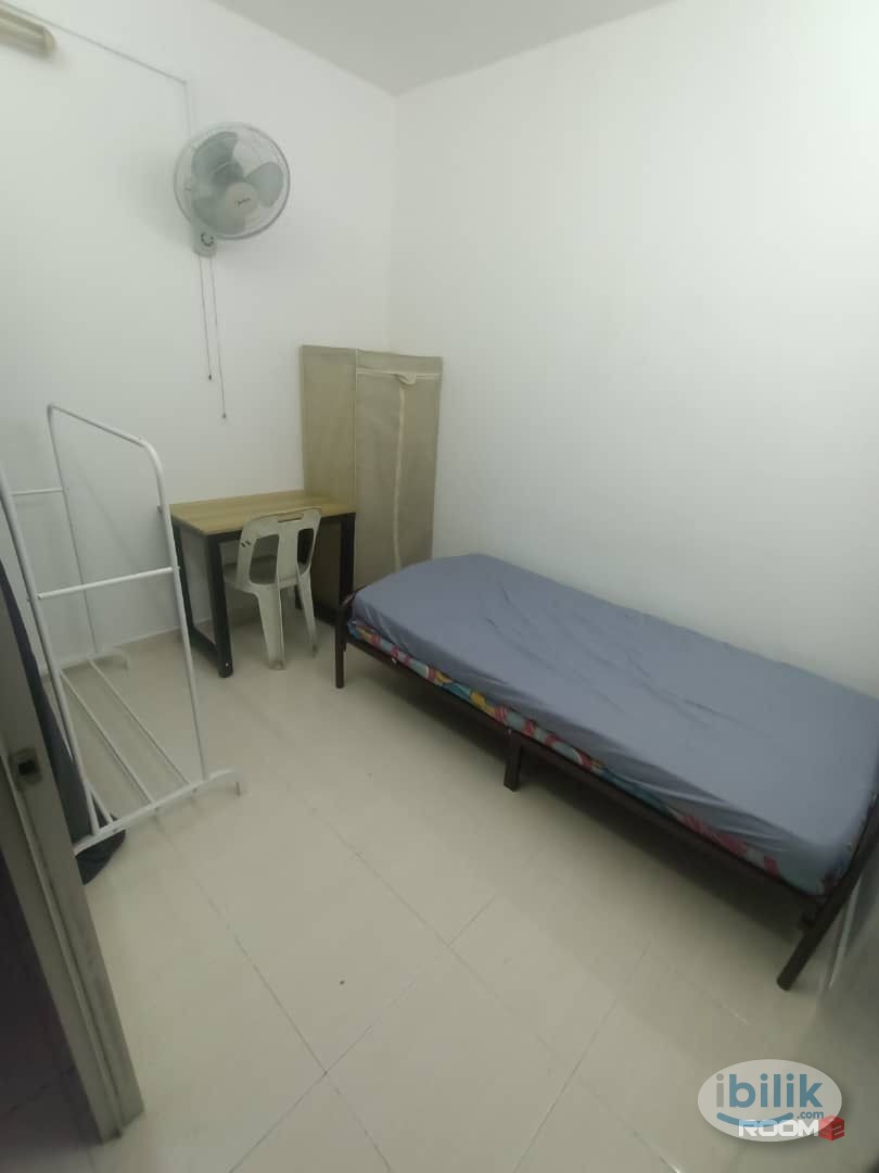 GET EARLY BIRD OFFER 🔊 Single Room Provided Free WiFi at Bandar Puteri Puchong - Image 1