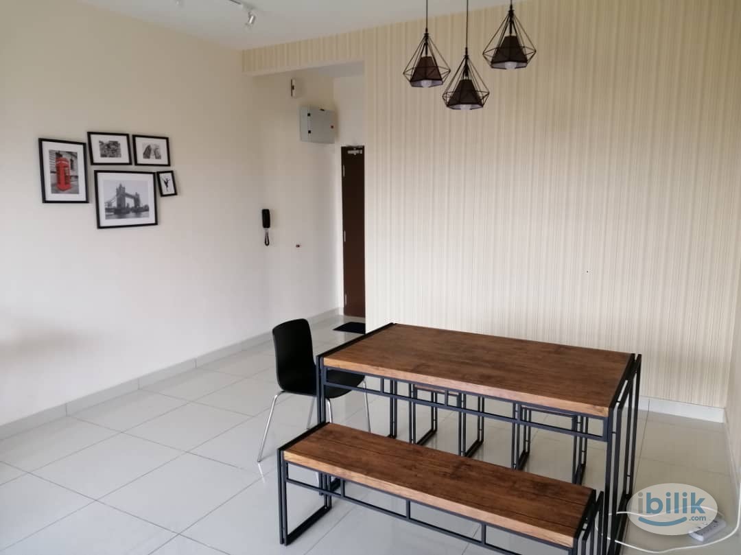 Middle Room at J Dupion Residence, Cheras - Image 2