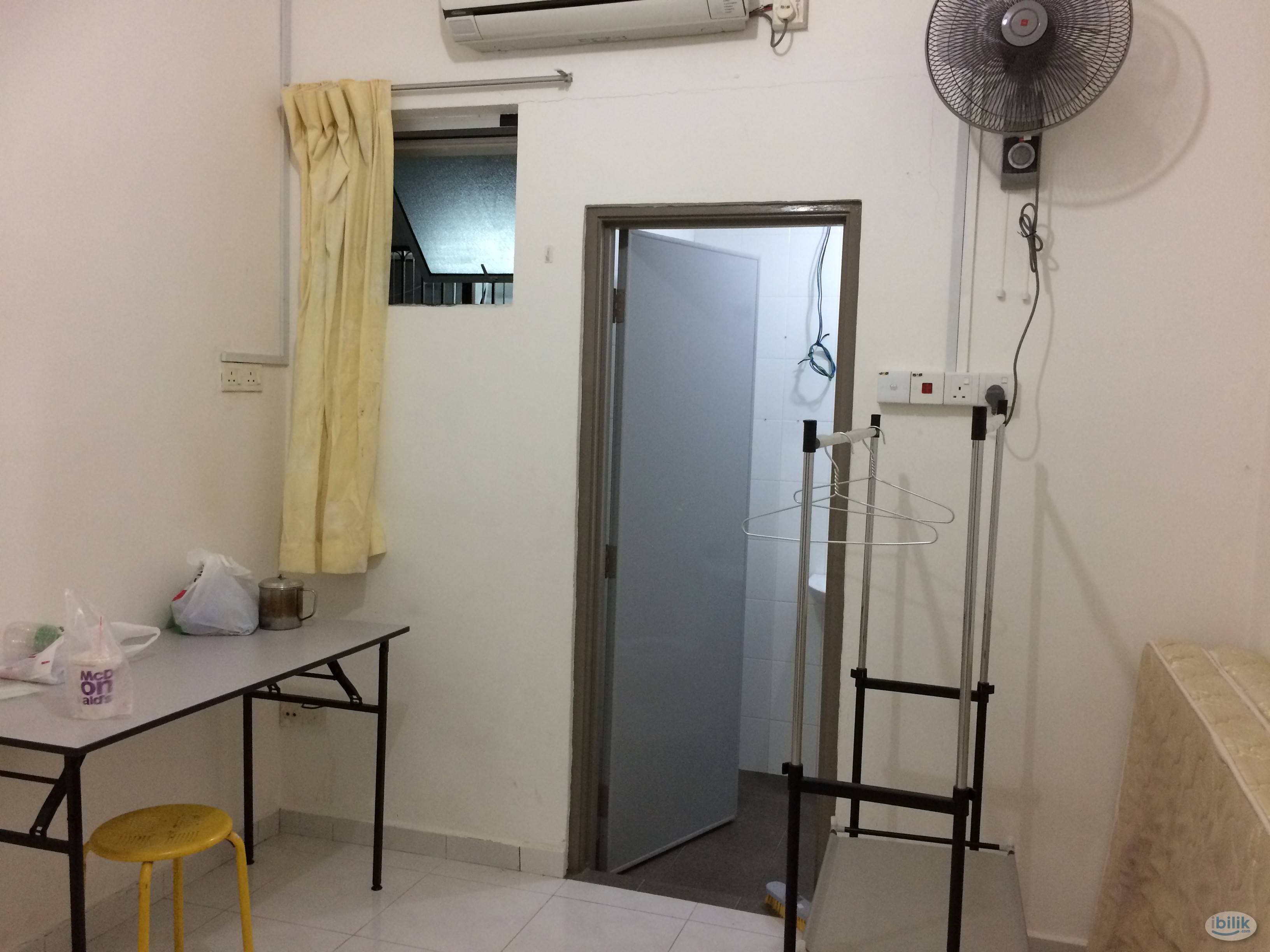 Taman Pelangi near CIQ Room for rent  JB市区彩虹花园近关卡 - Image 2
