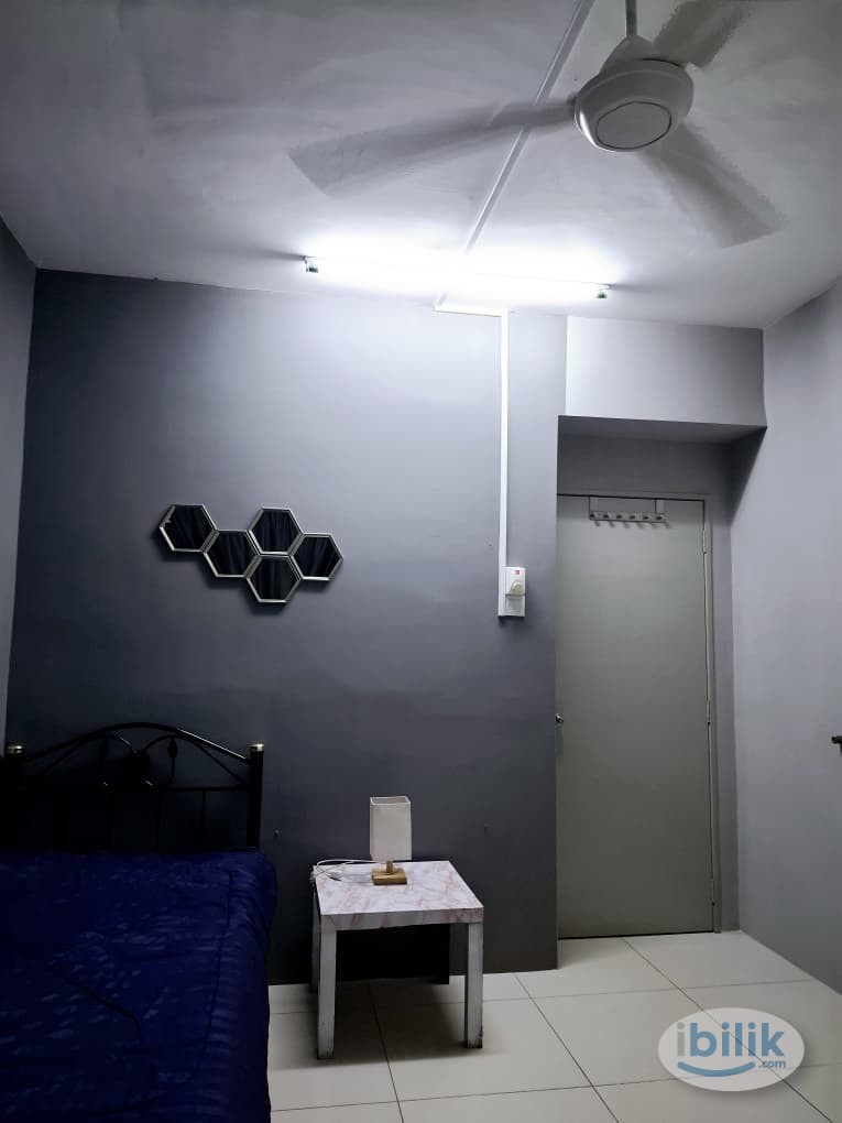Middle room for rent at PV20 Setapak - Image 2