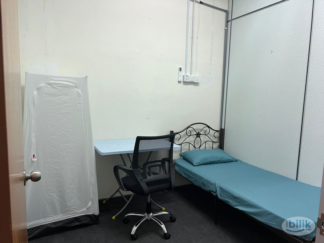 Single Room for Male - Image 1