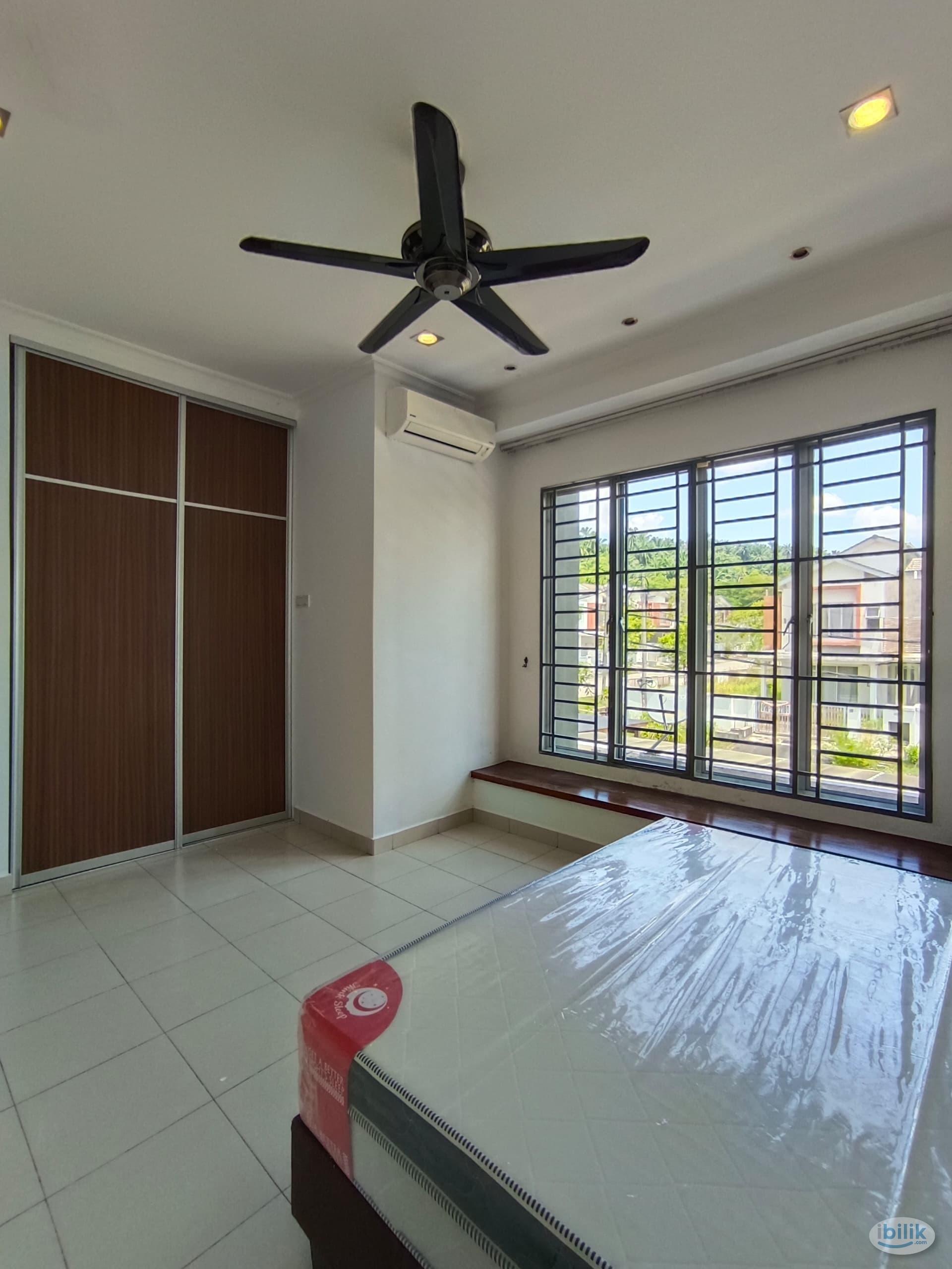 Premium Room (👦🏻👩 Mix Gender Unit)📍Bandar Seri Coalfields, Puncak Alam - Image 2