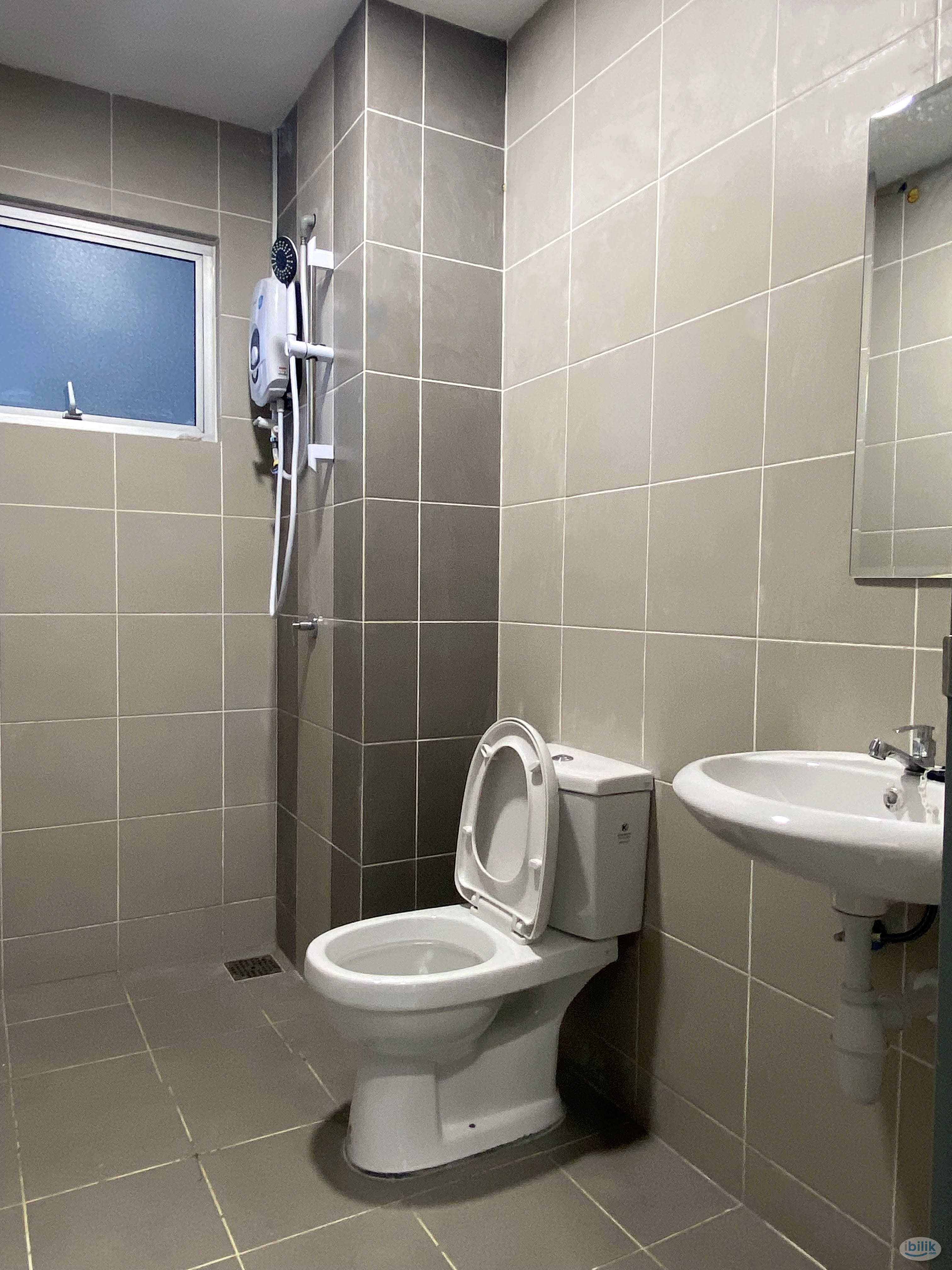 [Chinese Male UNIT] Single Room near LRT Bangsar Mid Valley KL Sentral - Image 2