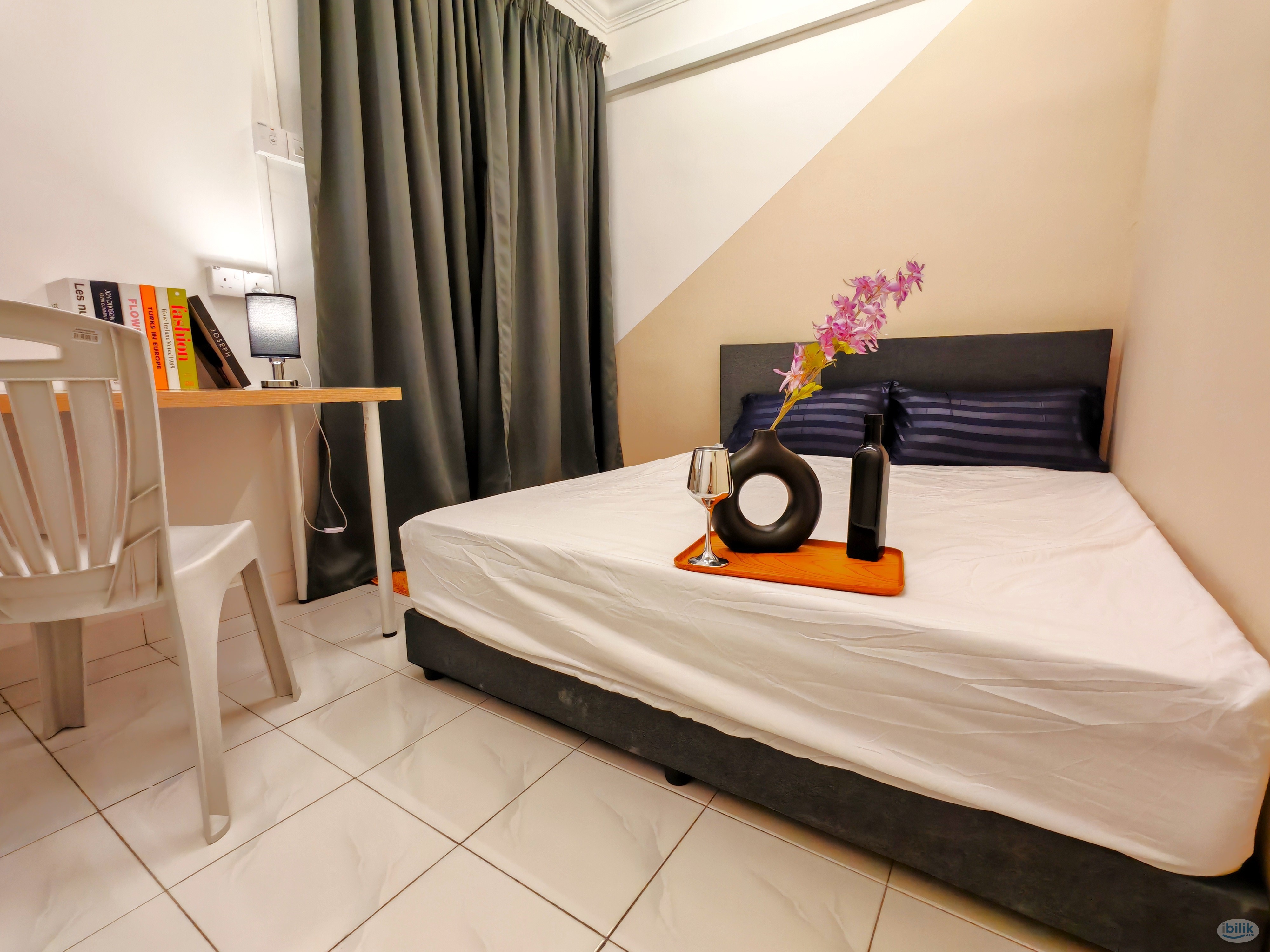 Newly Balcony Middle Room with FREE💧⚡📶 & Dryer in Casa Tiara~  Super Comfortable although with cheap prices. 7min walk t - Image 3