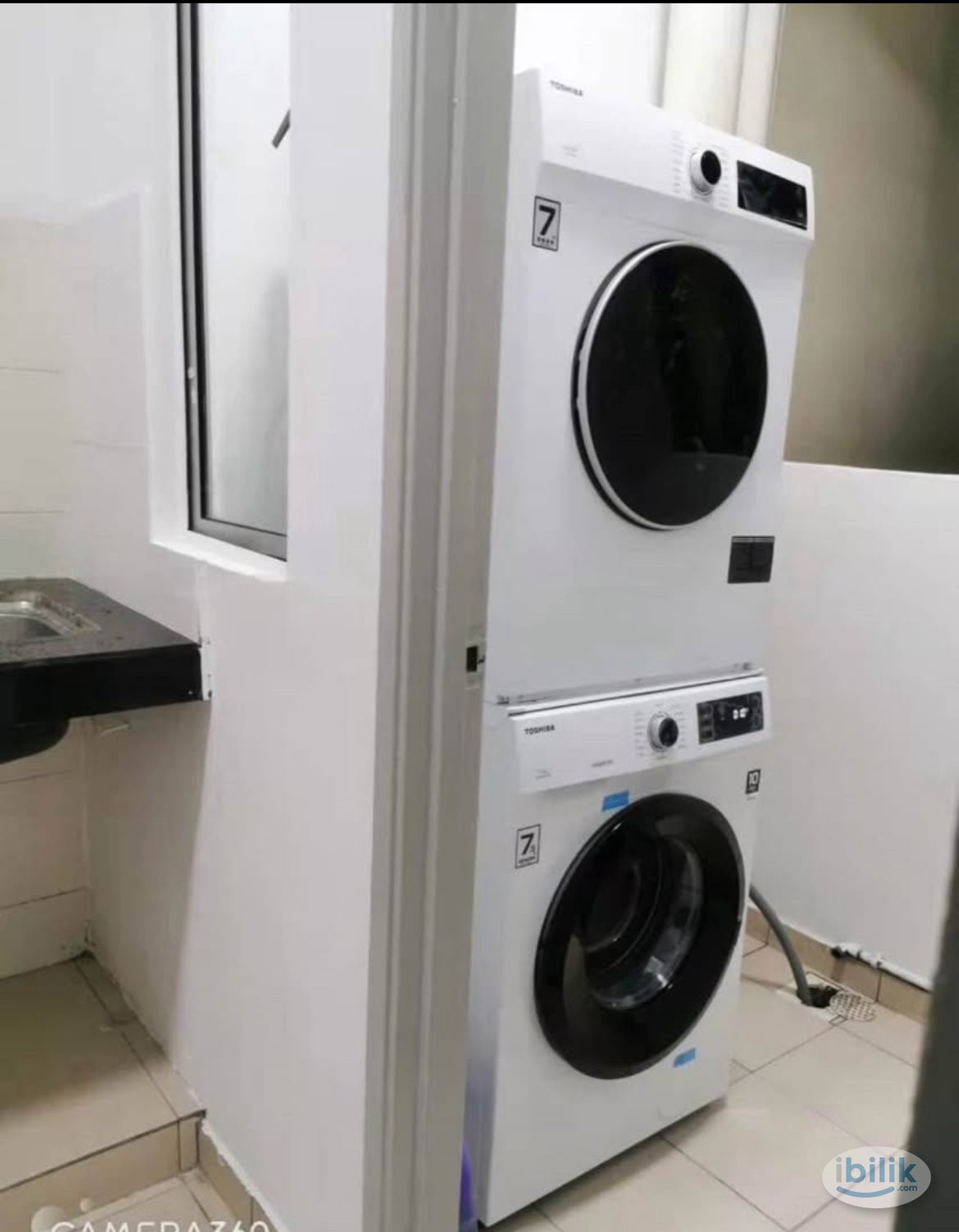 Comfy Middle Room at Casa Subang, UEP Subang Jaya - Image 3