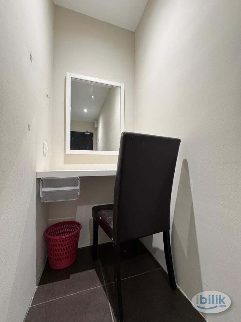 ‼️ ZERO DEPOSIT ‼️ 🏡 Hotel Style Master Room 🏡 🚇 MRT NEARBY 🚇 - Image 2