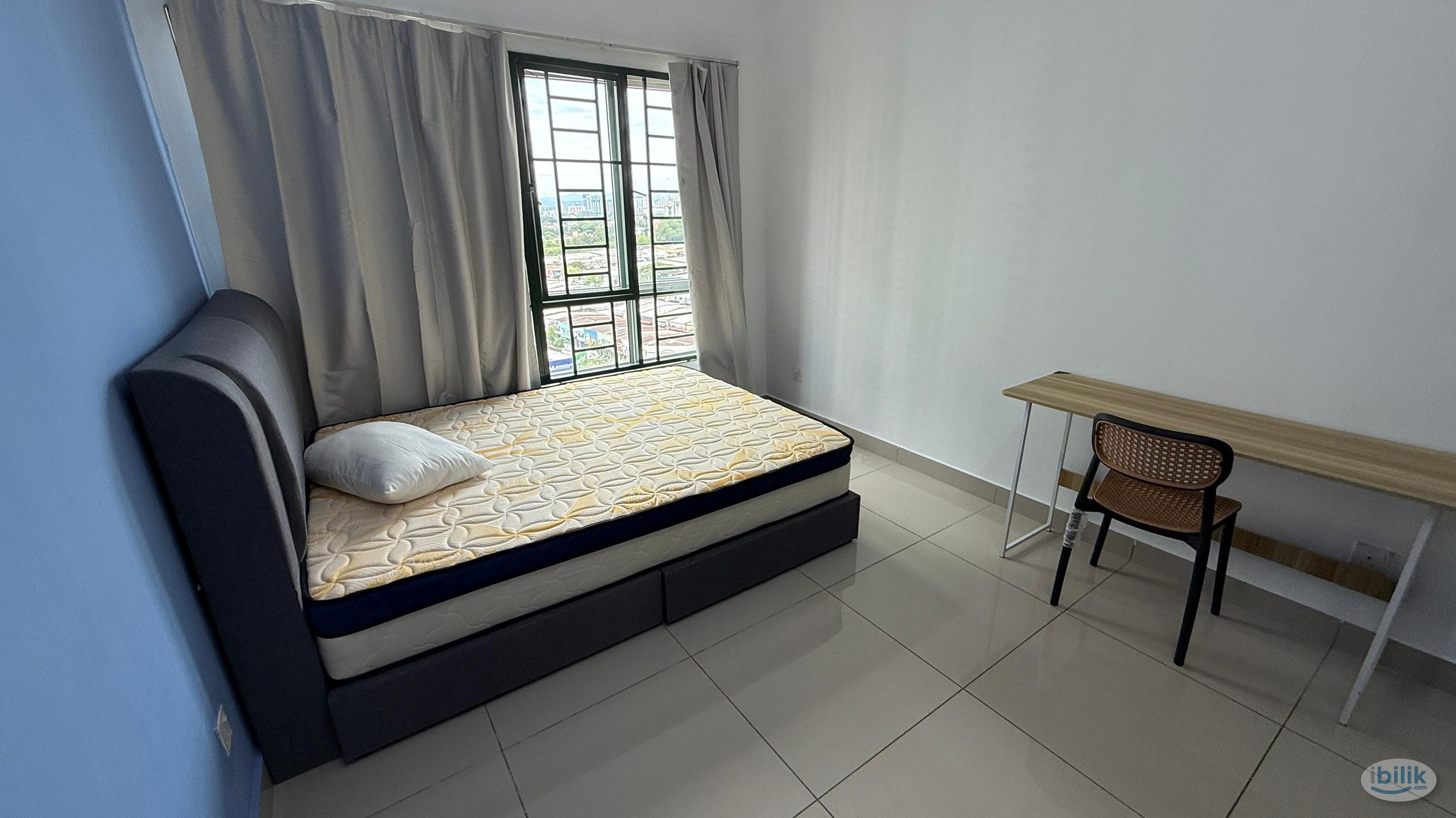 Master Room at OUG Parklane, Old Klang Road - Image 1