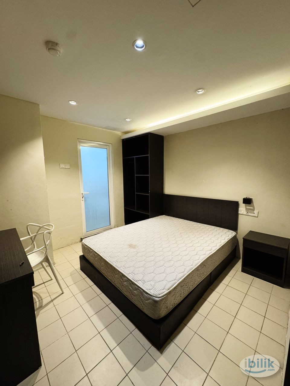 😍 Spacious Co-Living Room  ( NEW CONCEPT STYLE✨ ) HOTEL ROOM FOR LONG STAY @ BANDAR SUNWAY😍 - Image 1