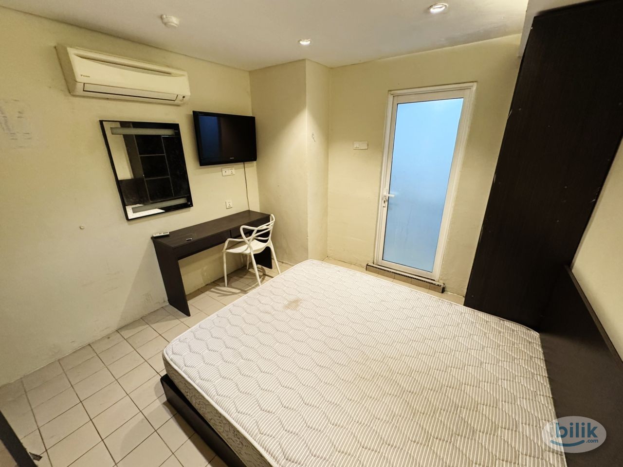 😍 Spacious Co-Living Room  ( NEW CONCEPT STYLE✨ ) HOTEL ROOM FOR LONG STAY @ BANDAR SUNWAY😍 - Image 2