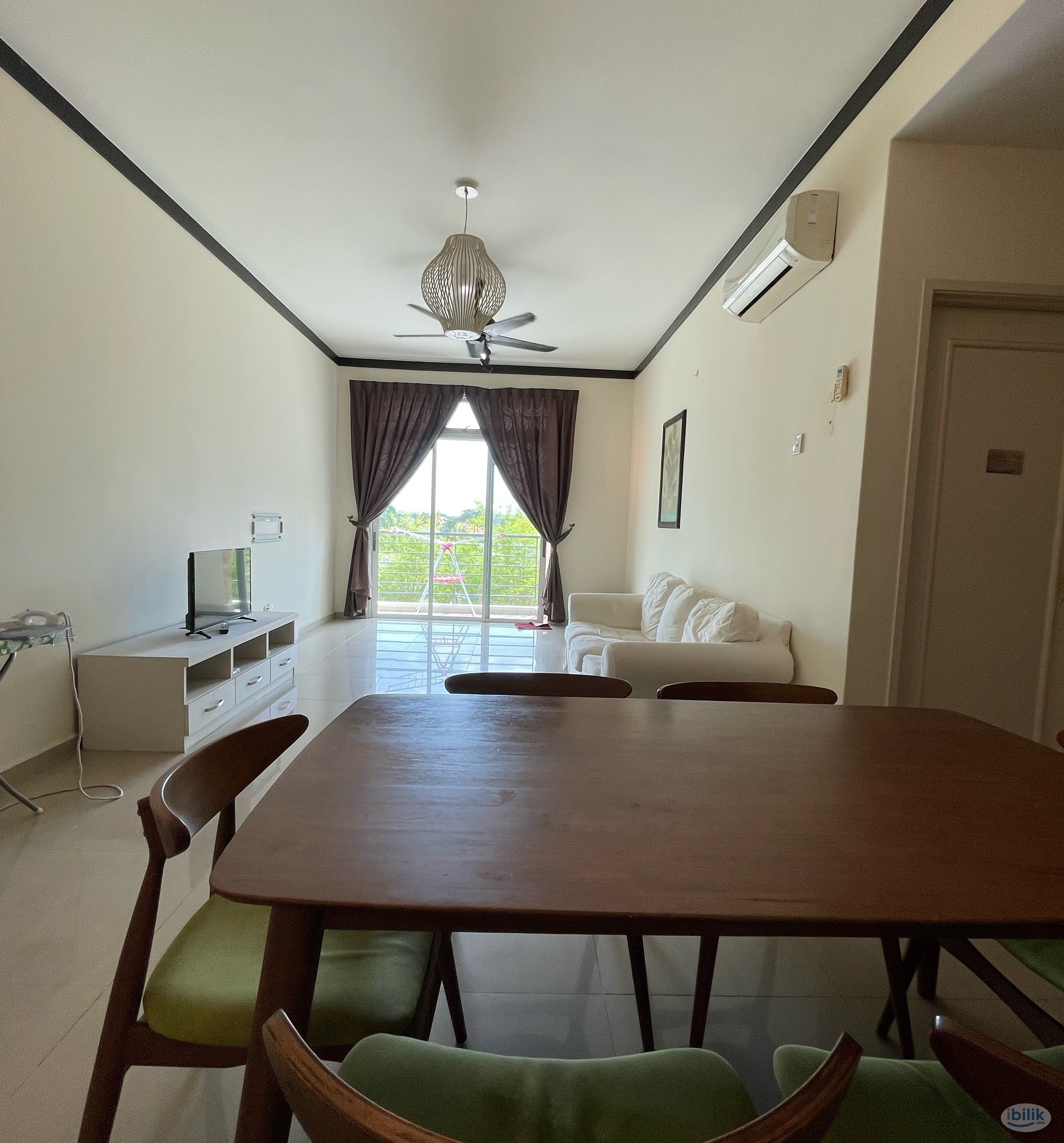 Cozy Middle Room for Rent — Ideal for a Single Lady (Melaka, near town centre & beach) - Image 2