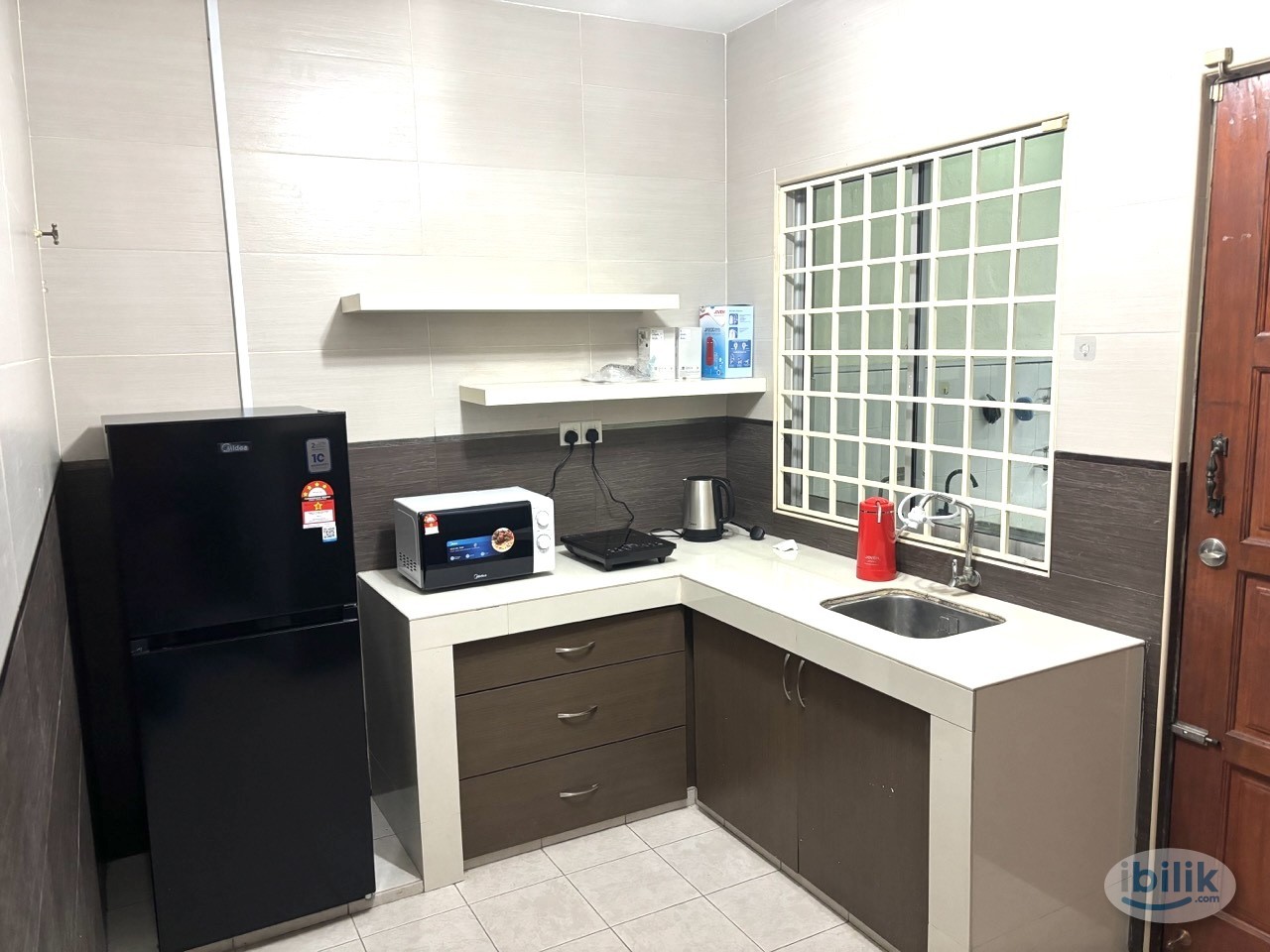 🔥Subang jaya USJ2 Room🔥Full Furnish NEW MEDIUM @ Near LRT / Summit / Damen - Image 2