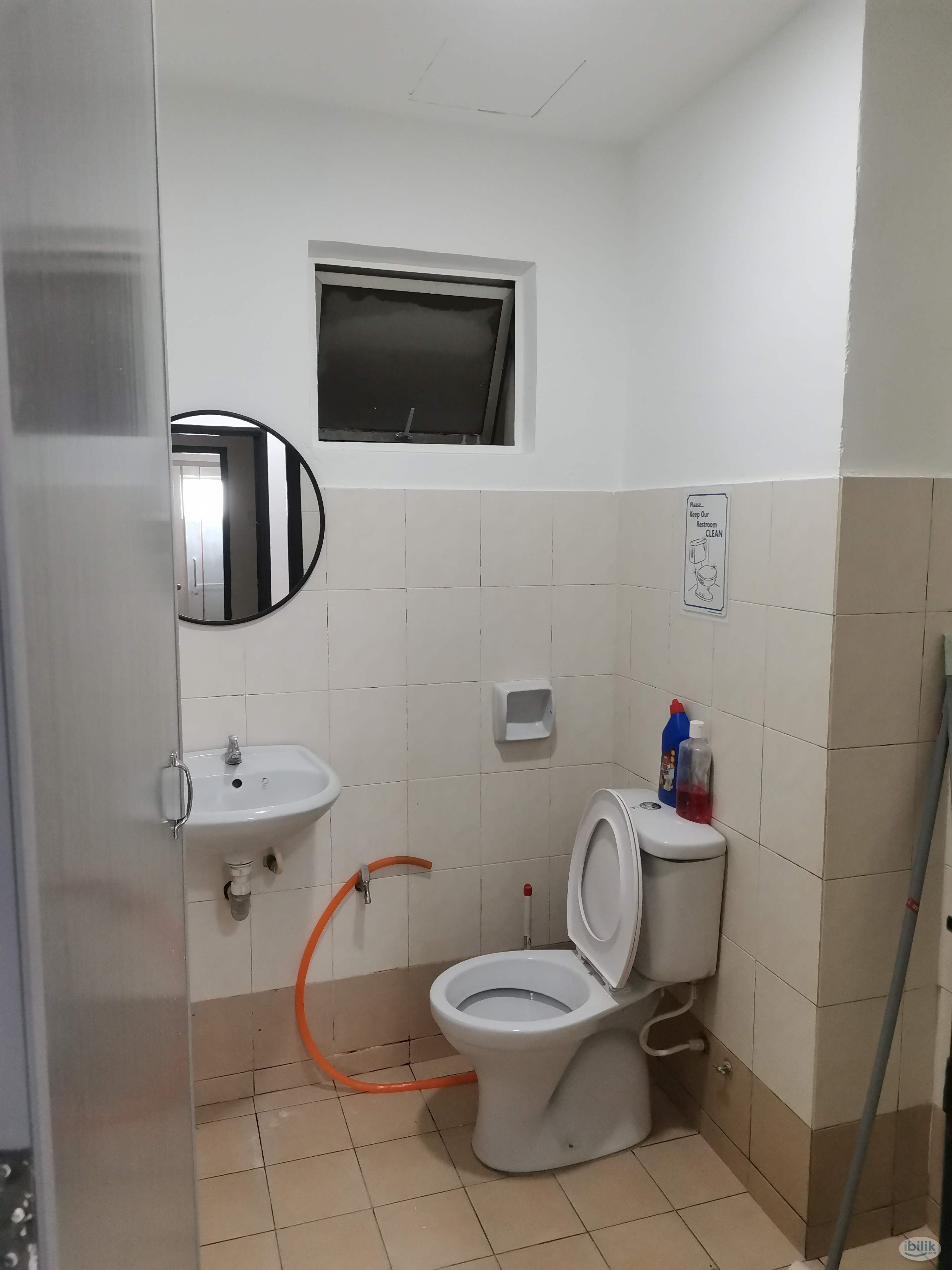 🔥Casa Subang, USJ 1, Subang, NEW CONDO Medium Room🔥Fully Furnish NEW 10” Mattress Aircond Wardrobe Table Chair - Image 3