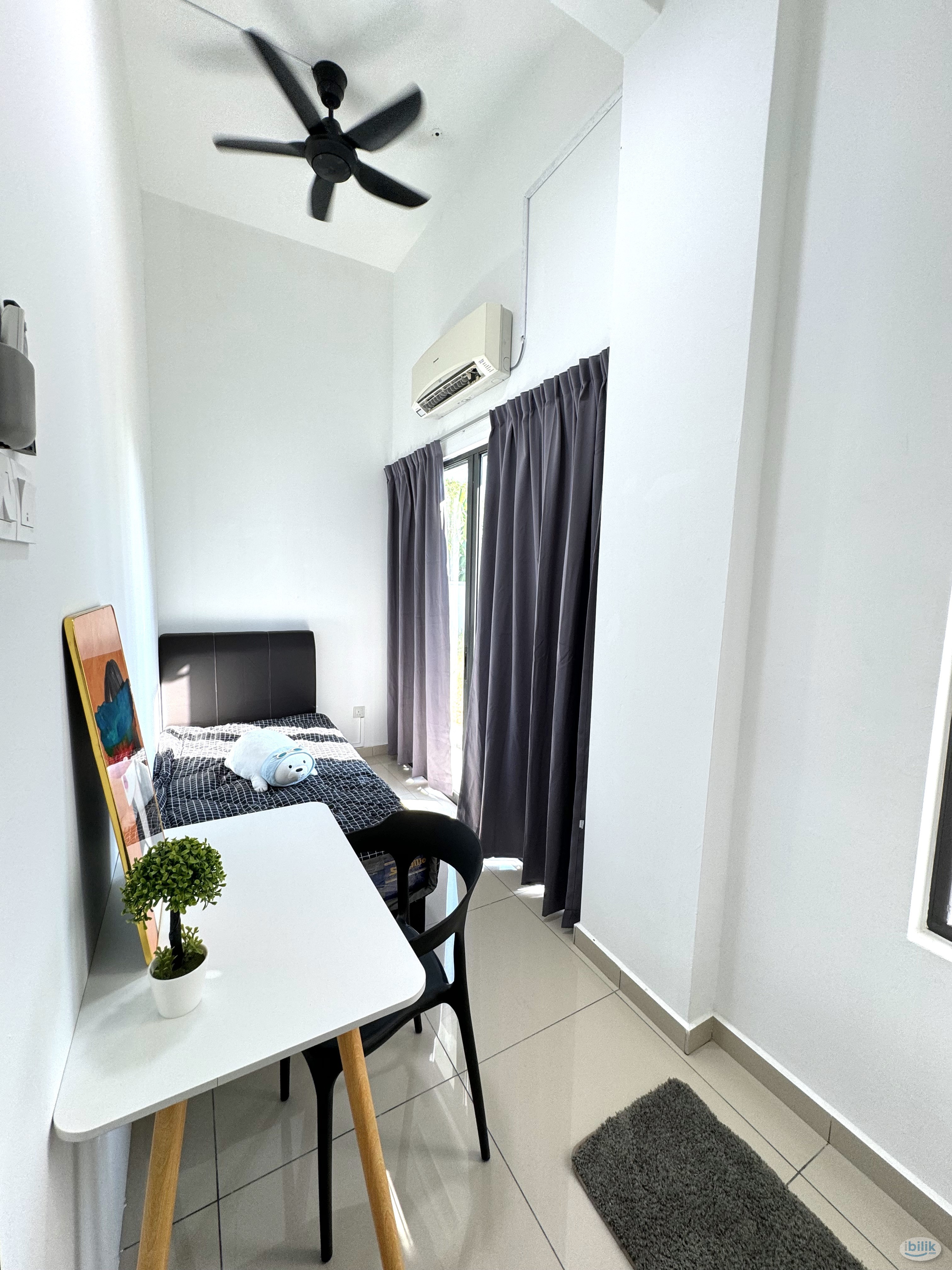 Single Room at Bayan Lepas, Penang - Image 1