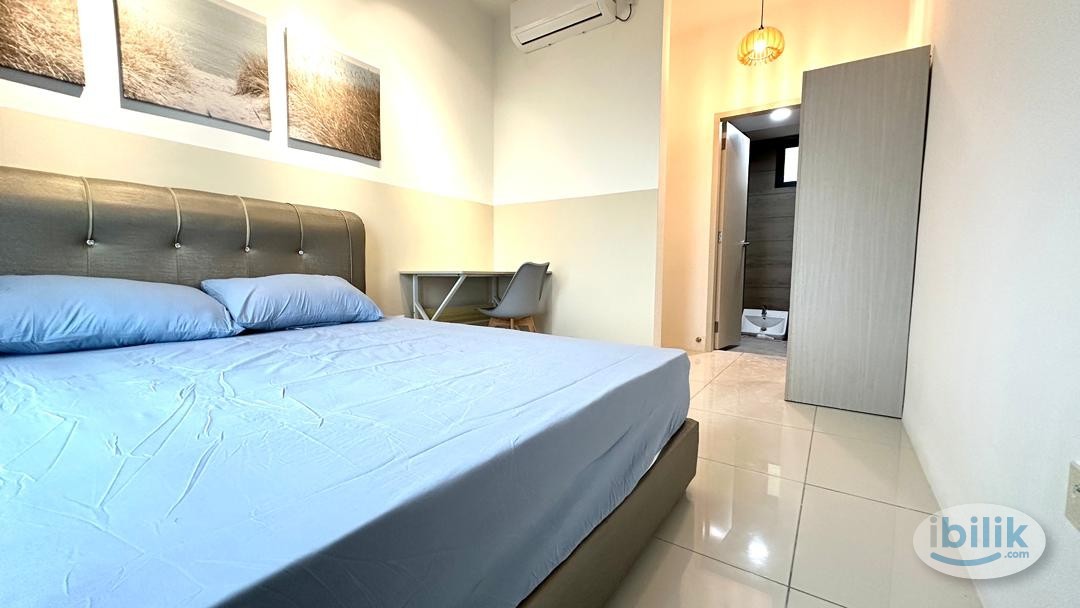 Cozy Master Room for Rent @ Vivo Executive Apartment, Batu Kawan - Image 2