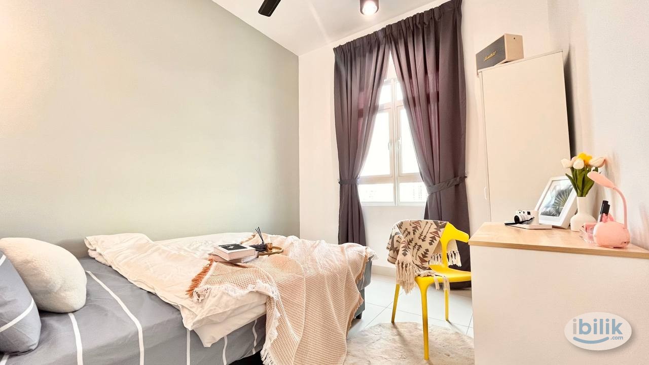 ✨ Stylish & Comfortable Stay – TR Residence Room Available Now 💼 - Image 1