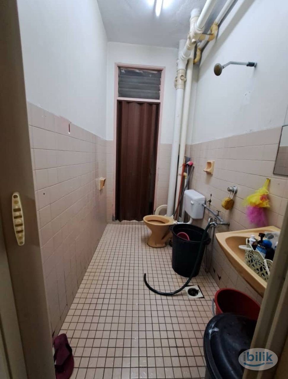 Intan Aparment Setiawangsa (Middle Bedroom Sharing) - Image 5