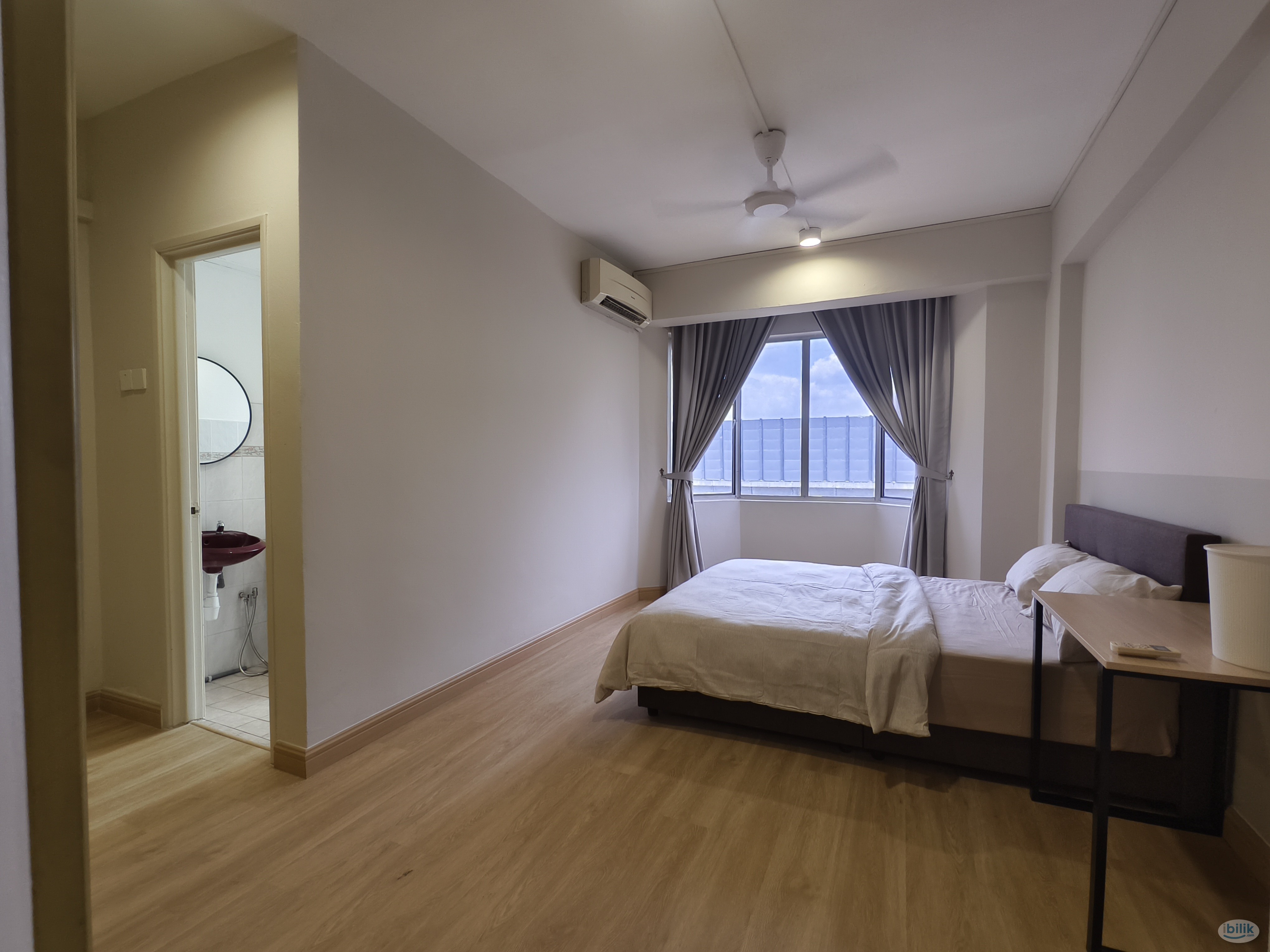 Master Room at Kelana D'Putera, Kelana Jaya - Image 2