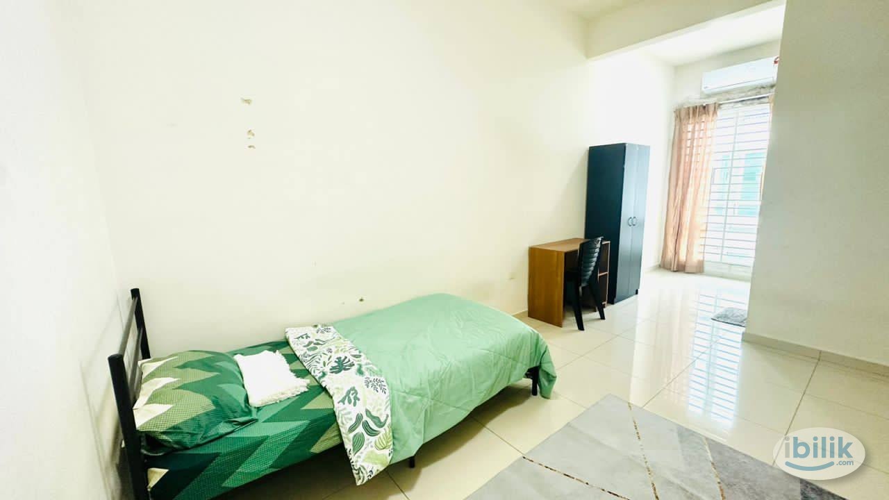 Medium Room For Rent Fully Furniture Near Seremban 2 - Image 1