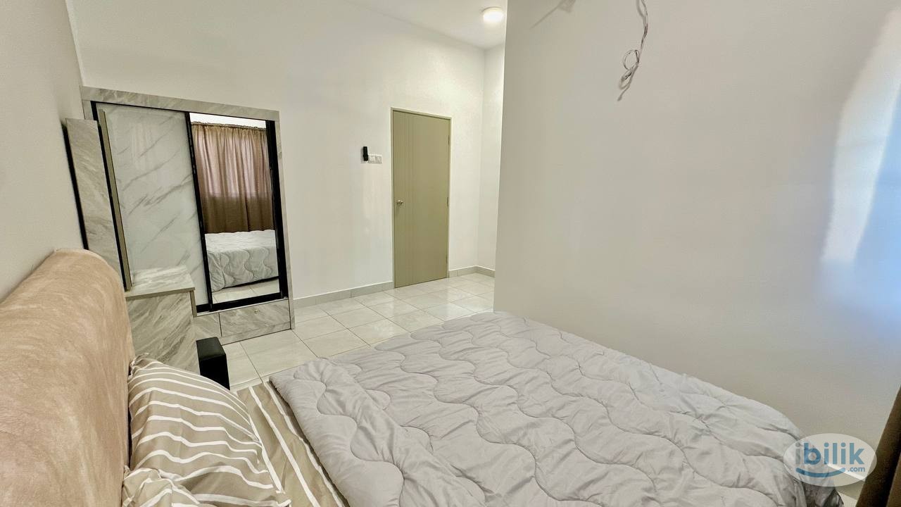 Female Room for rent @ Youth City, Nilai,Fully Furniture - Image 1