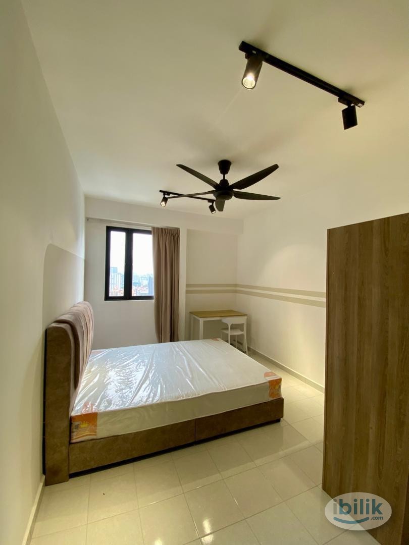 Master Room at Bukit Jalil, Kuala Lumpur - Image 2