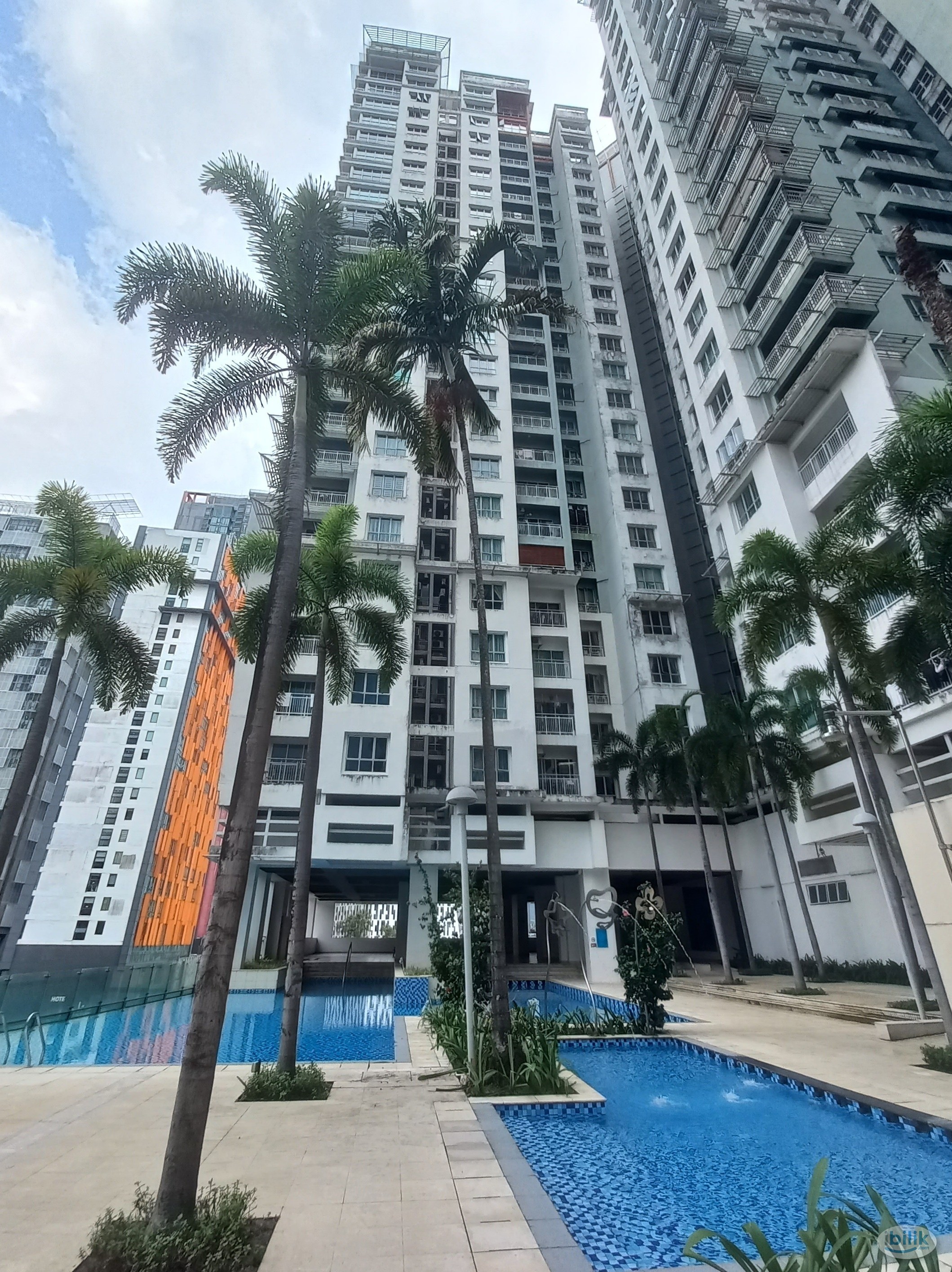 *NO PARTITION* ALL FEMALE Middle Room at Metropolitan Square, Damansara Perdana - Image 5