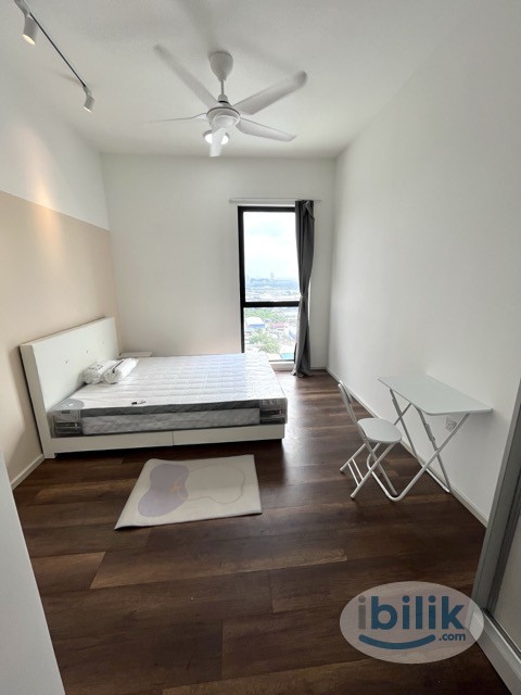 [Female Unit] Cozy Master Room For Rent in Sqwhere Residence, MRT Kampung Selamat - Image 1