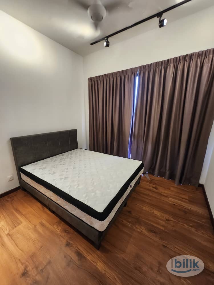 Master Room at The Petalz, Old Klang Road - Image 2