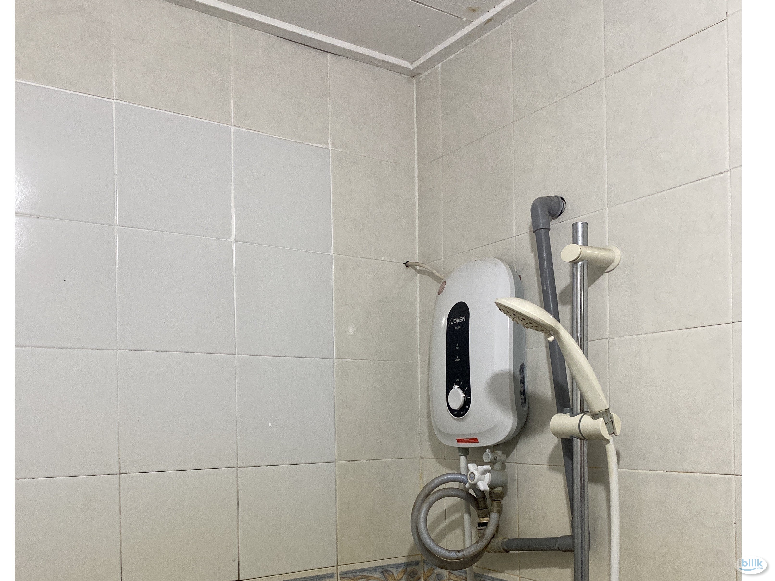 🏡 Master Bedroom for Rent at Casa Damansara 1 (Free Parking!) - Image 3