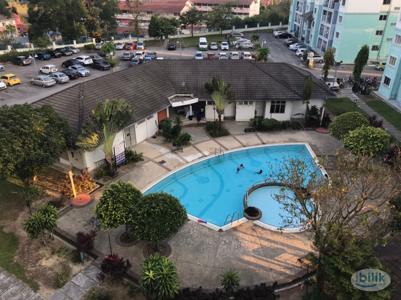 Middle Room at Akasia Apartment, Pusat Bandar Puchong - Image 4