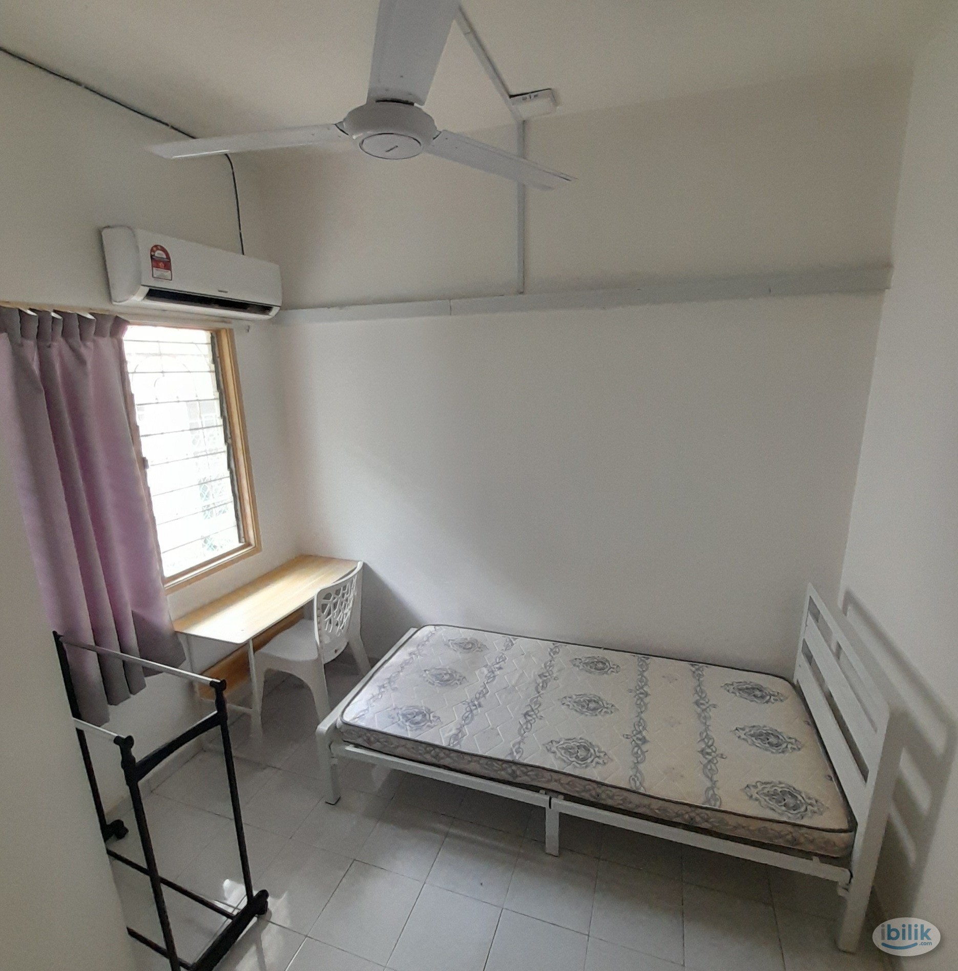A Ground Floor Middle Private Room. At 📚 @Anggerik Doritis Kota Kemuning - Image 1