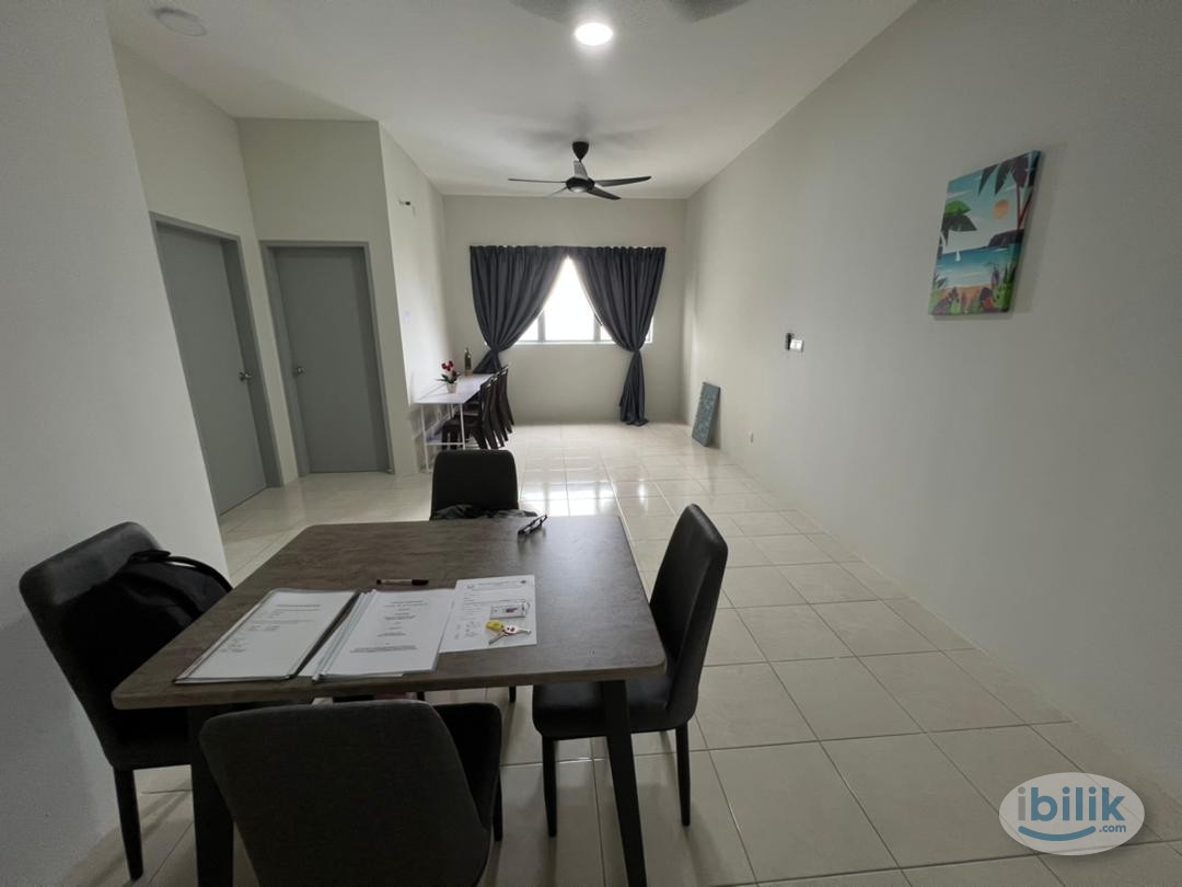 Master Room (Platinum OUG) Fully Furnished Near to LRT Station - Image 1