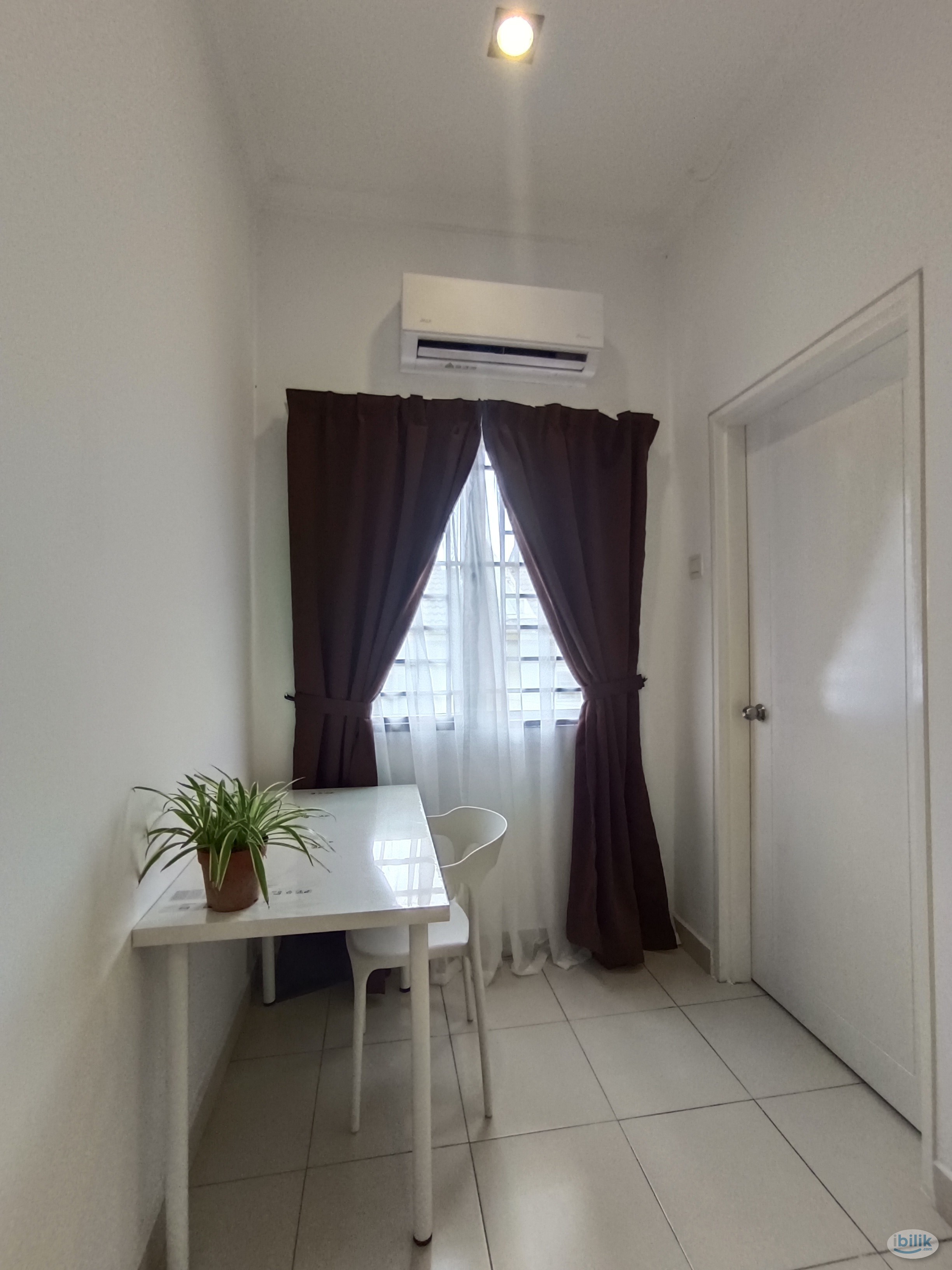 Master  Bedroom at Bandar Puncak Alam, Kuala Selangor - Image 3