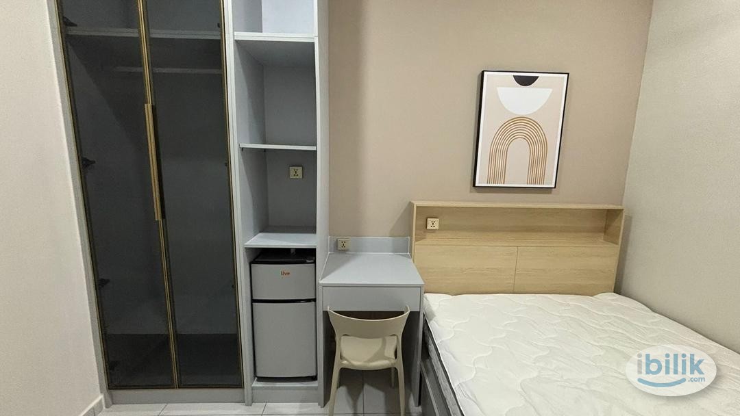 🔑FULLY FURNISHED, HIGH SPEED WIFI Queen bedroom in Batu Kawan - Image 3