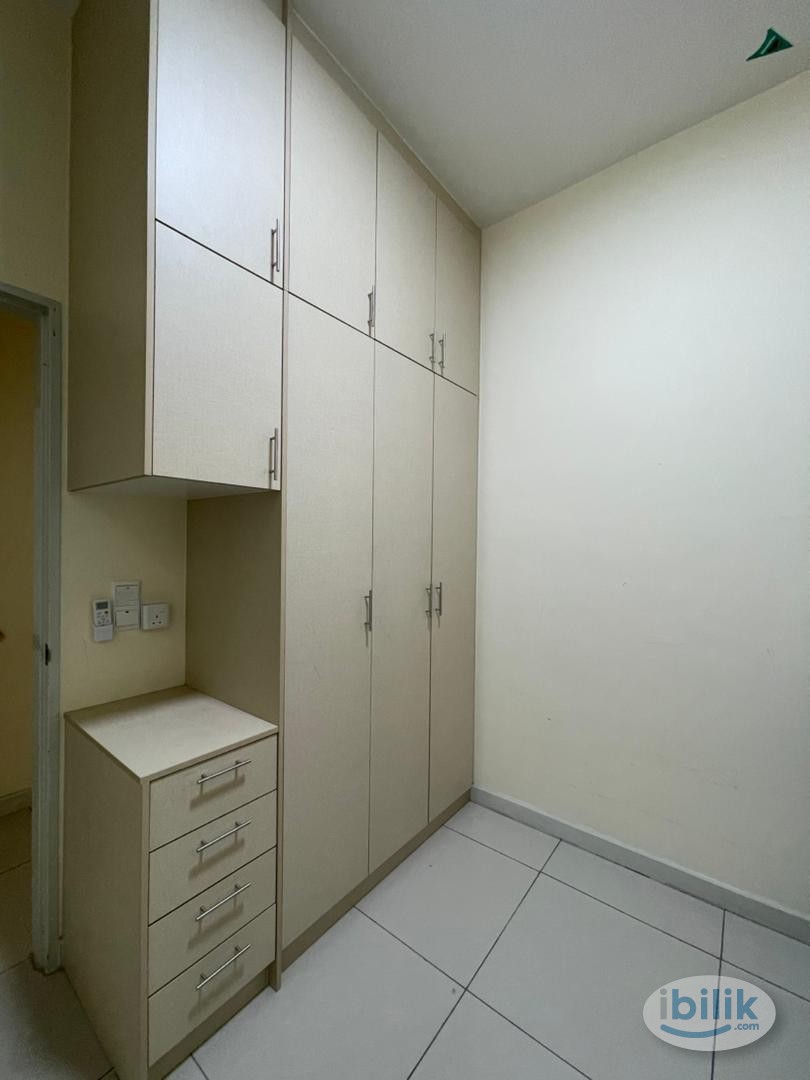 [Female Non-Sharing] Small Room at Savanna Executive Suites @ Southville City, Bangi - Image 2
