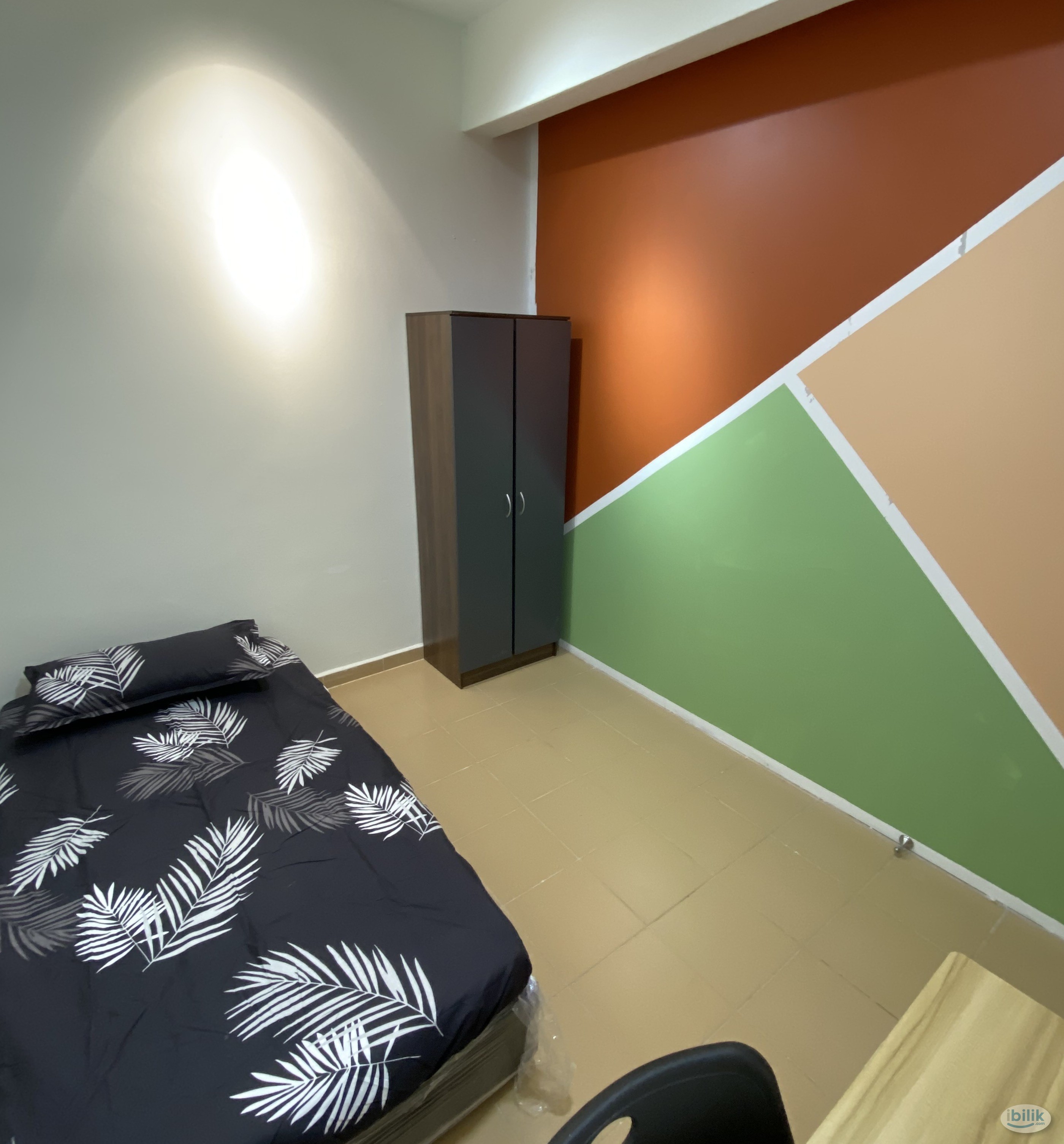 ✨RM 300 Booking Fees 🌸( Female Unit ) Medium Room at Subang Jaya - 5 Mins Walk to LRT - Image 3