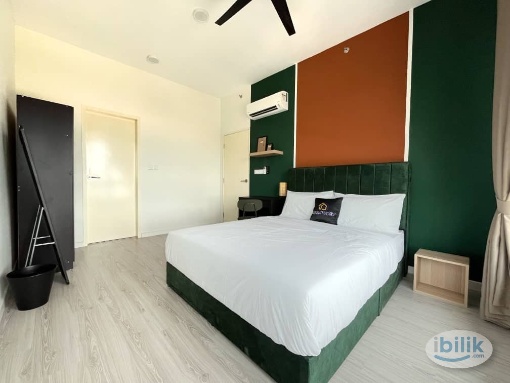 Master Room at Meta Residences Putra Permai, Seri Kembangan - Image 4