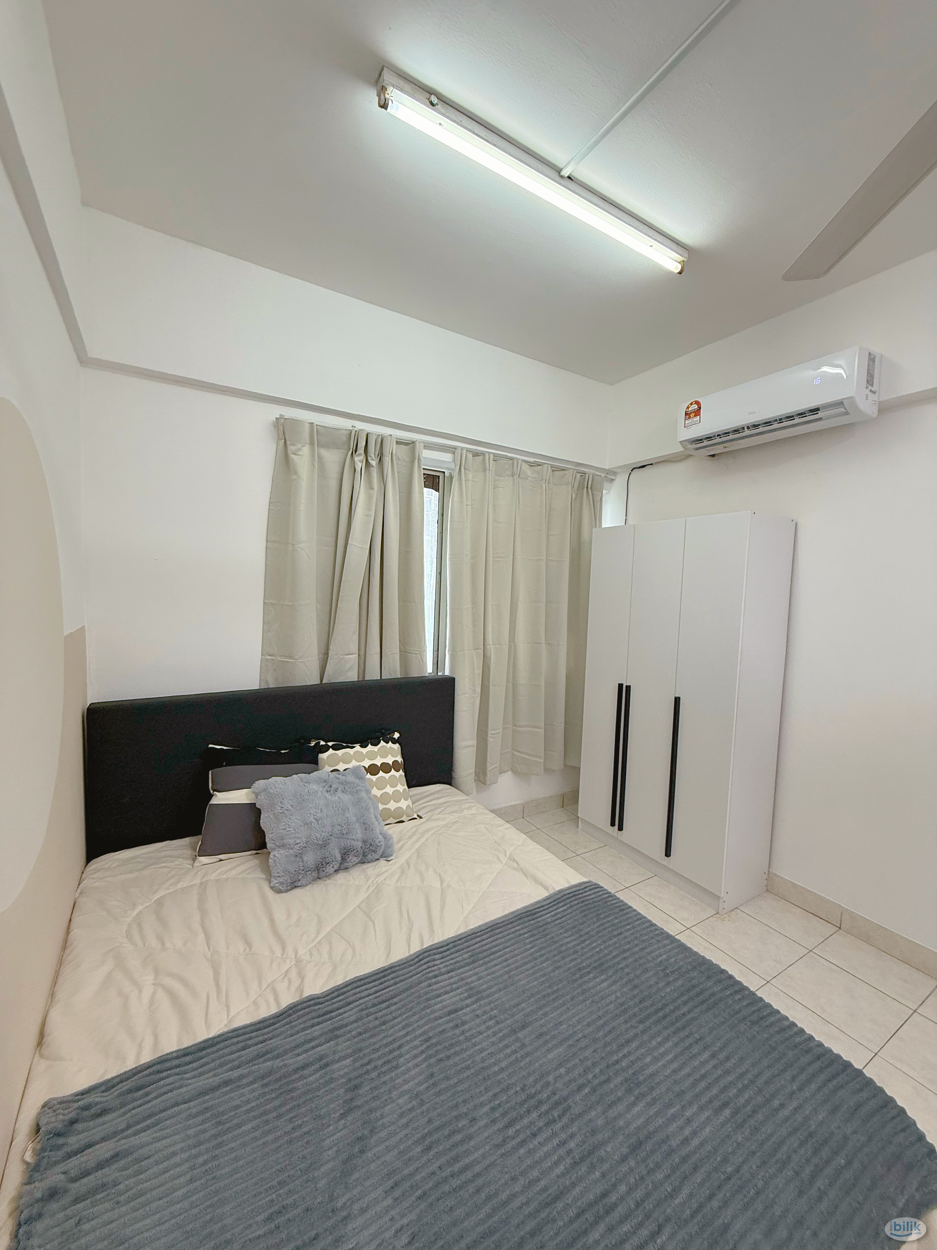 🏡 Muslim Male Cozy master Room for Rent | Pelangi Damansara Apartment - Image 1