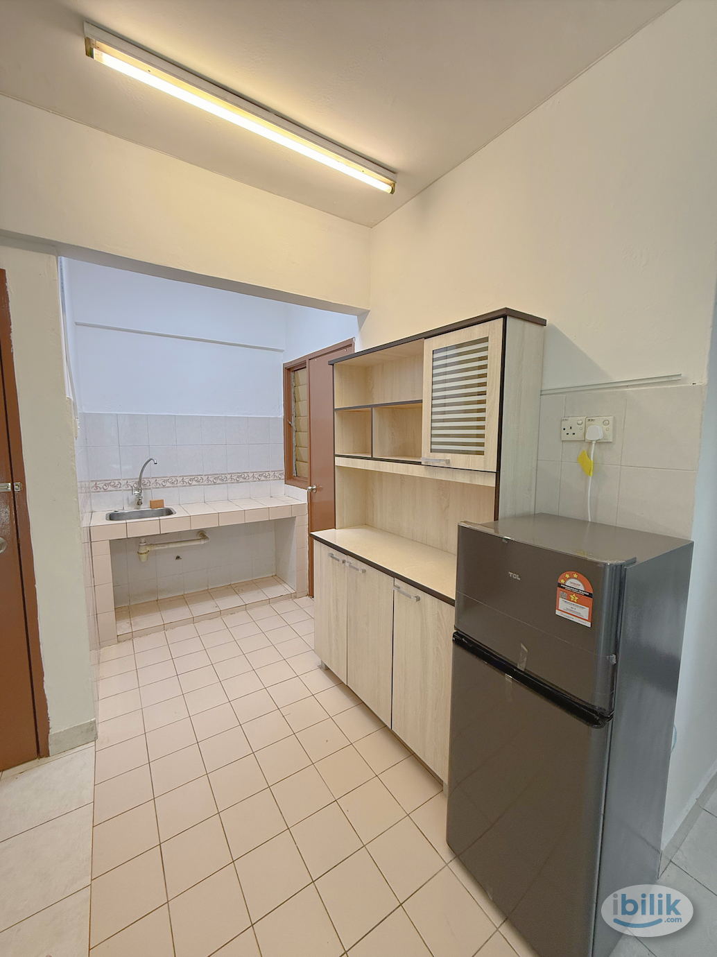 🏙️ Muslim Male Middle Room | Pelangi Damansara | Near MRT & Shopping Malls - Image 4