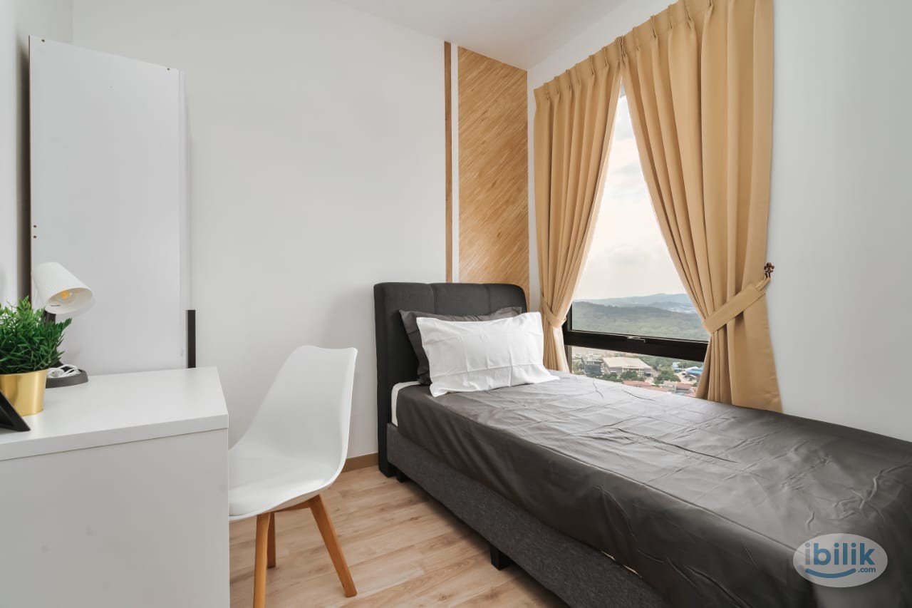 Single Room at Emporis, Kota Damansara - Image 1