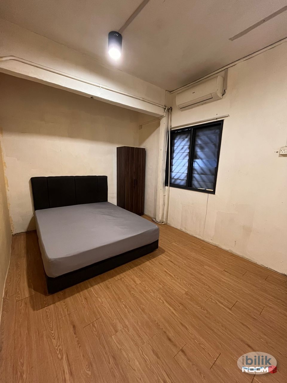 📍😍3 Min walk to Sentosa Plaza | 🚗15 Min drive to CIQ - FULLY equipped, just move in!✨🥰 - Image 1