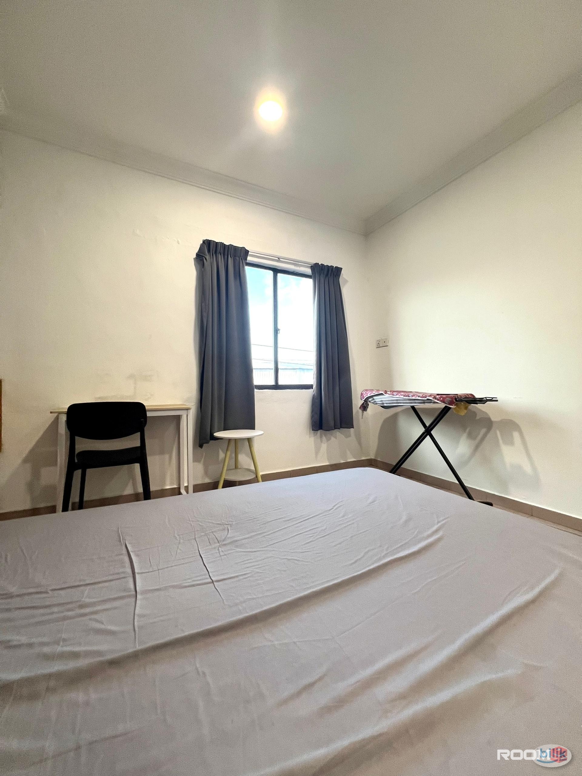 🔥Immediately move in🔥Private room with bathroom available NOW😍10mins to Aeon Tebrau/IKEA/Toppen Mall - Image 1